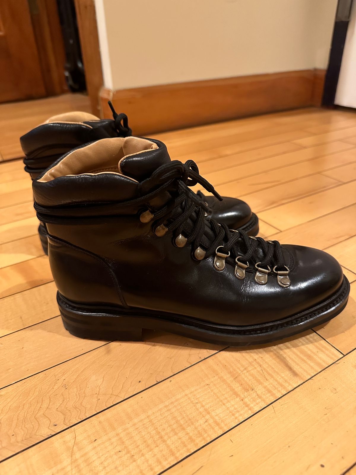 Photo by waltyboy on February 6, 2024 of the Meermin Hiking Boot in D'Annonay Black Calf.