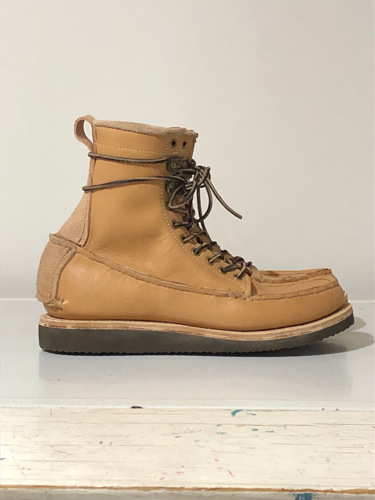 Photo by godspeed on November 9, 2023 of the Godspeed Work Moccasin in Horween Natural Essex.