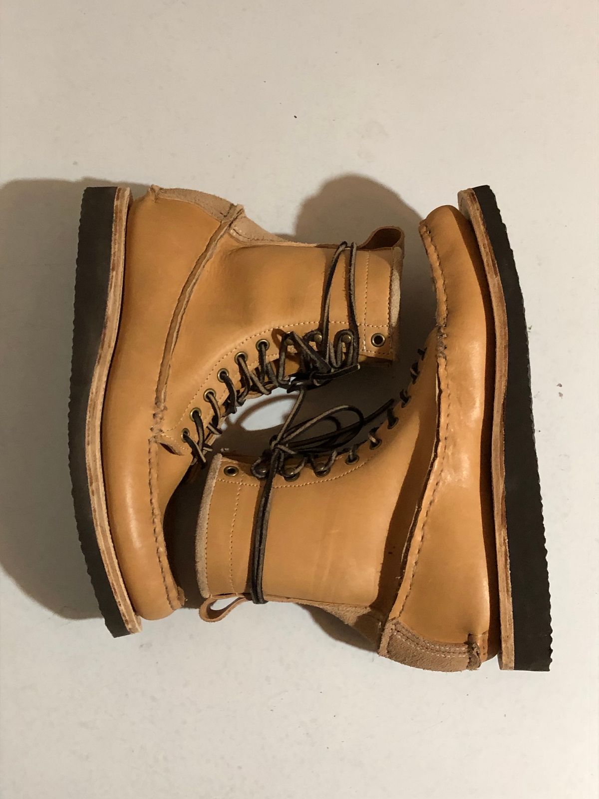 Photo by godspeed on November 9, 2023 of the Godspeed Work Moccasin in Horween Natural Essex.