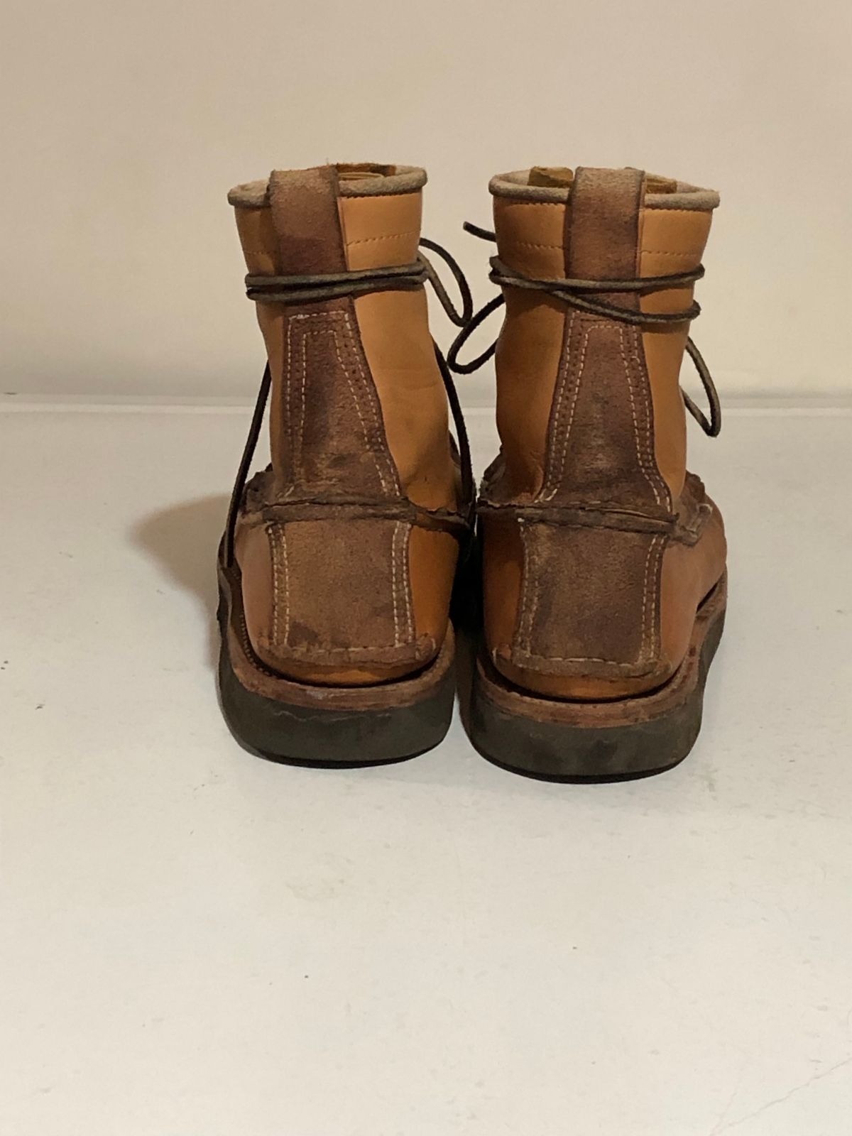 Photo by godspeed on December 6, 2023 of the Godspeed Work Moccasin in Horween Natural Essex.