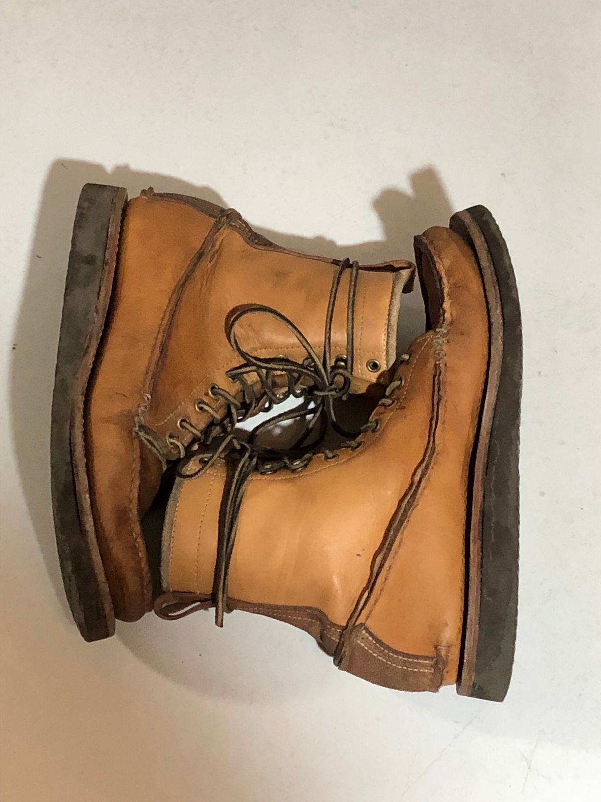 Photo by godspeed on December 6, 2023 of the Godspeed Work Moccasin in Horween Natural Essex.