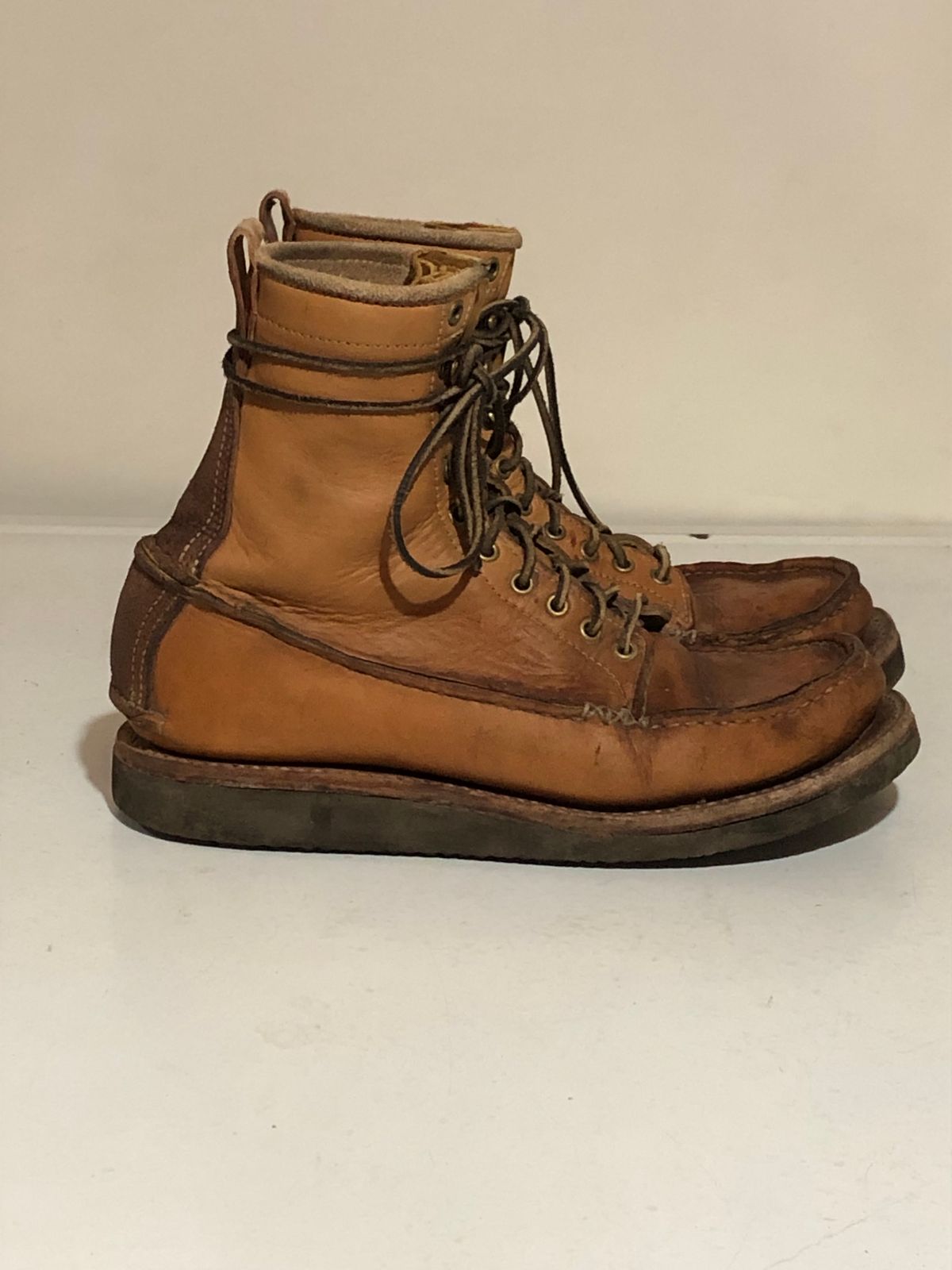 Photo by godspeed on December 6, 2023 of the Godspeed Work Moccasin in Horween Natural Essex.