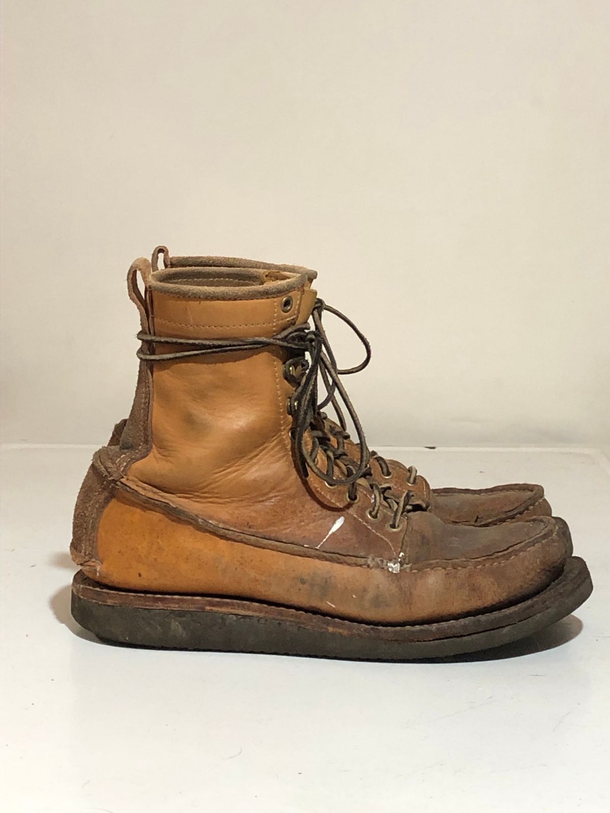 Photo by godspeed on February 6, 2024 of the Godspeed Work Moccasin in Horween Natural Essex.