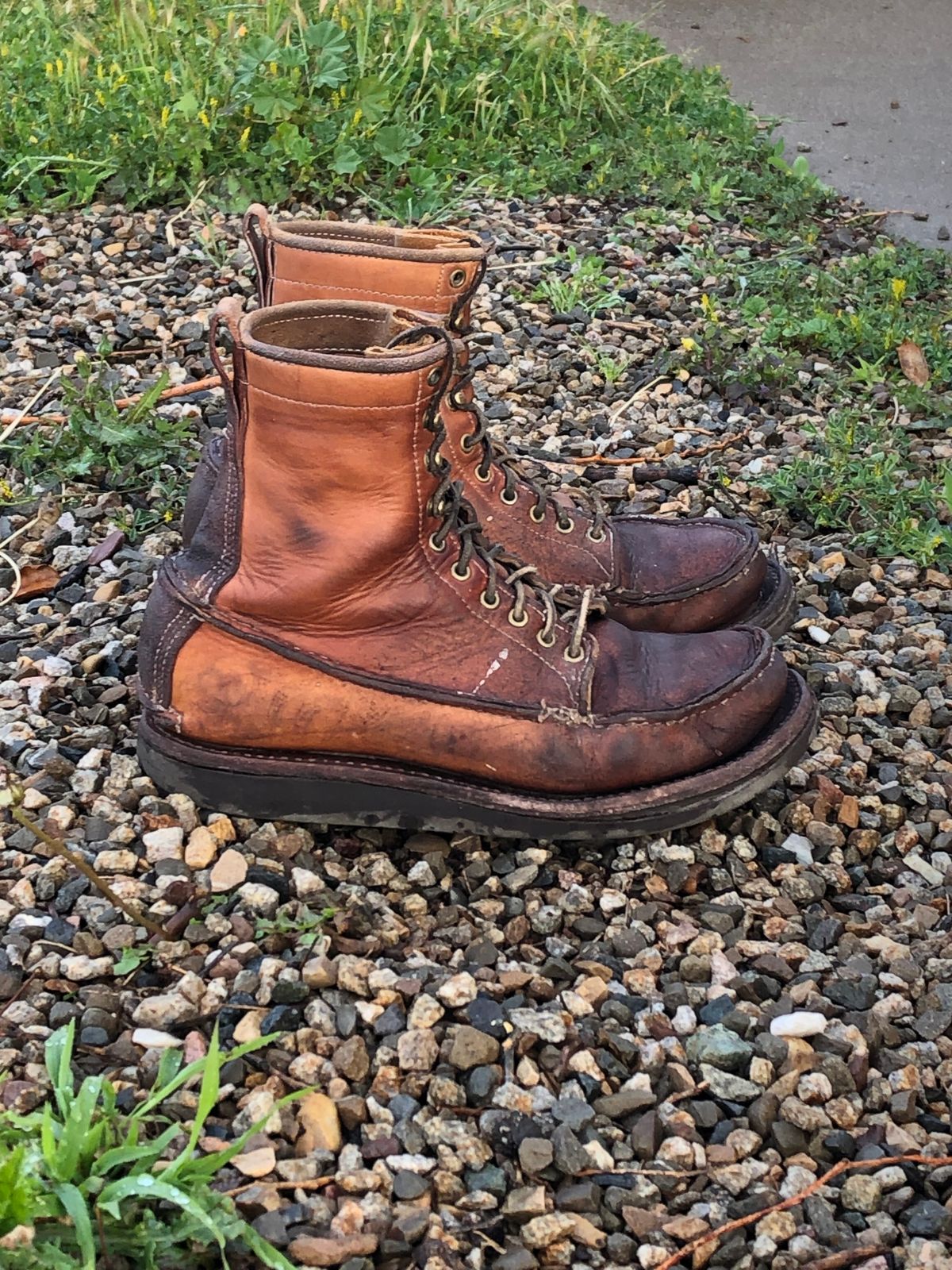 Photo by godspeed on April 6, 2024 of the Godspeed Work Moccasin in Horween Natural Essex.