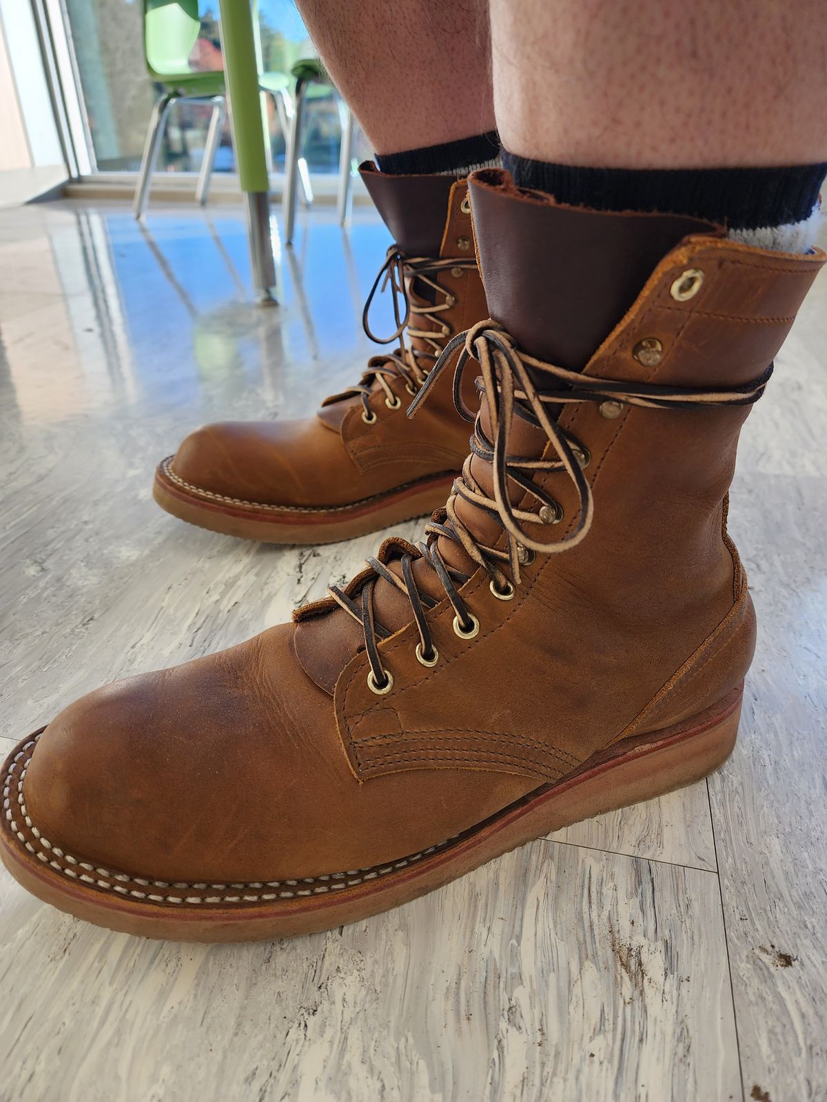 Photo by ba_knows on October 20, 2022 of the Nicks Traveler in Horween Orange Predator.