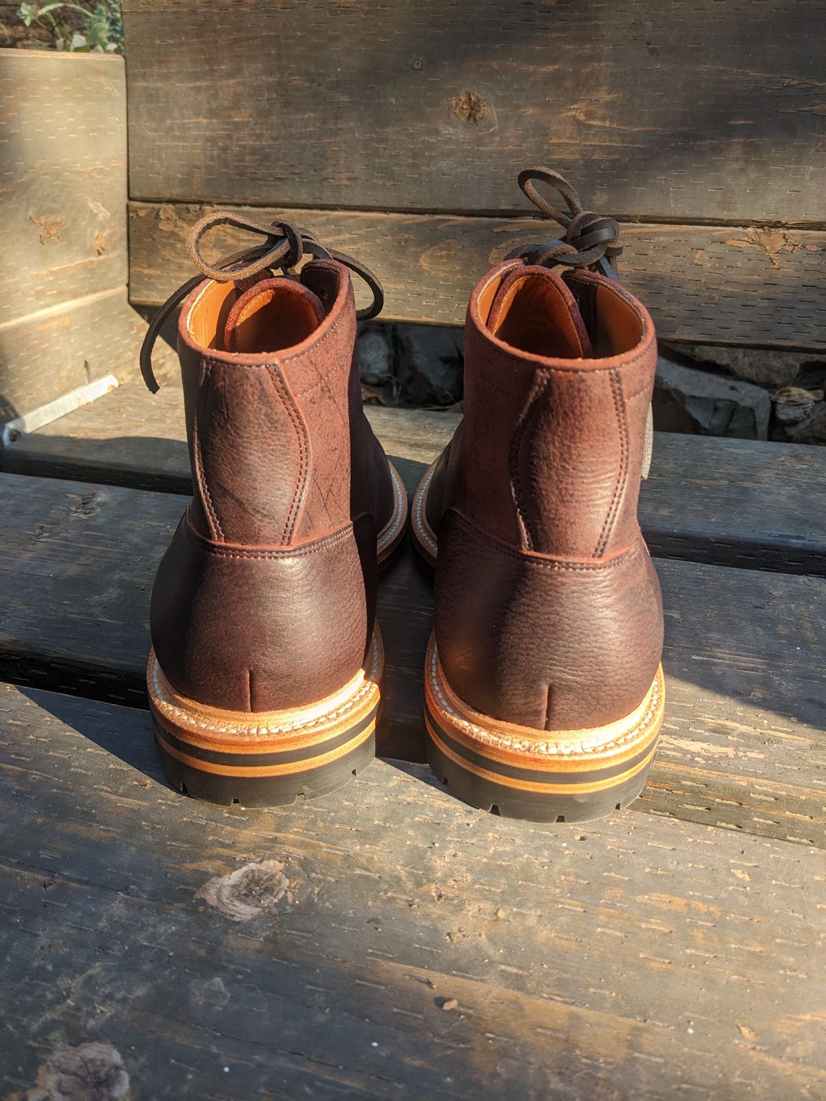 Photo by pumas88888888 on October 1, 2022 of the Grant Stone Diesel Boot in C.F. Stead Dark Burgundy Classic Kudu.
