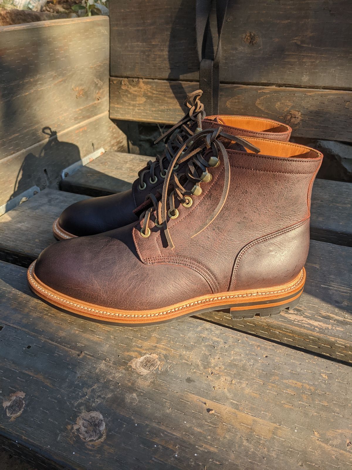 Photo by pumas88888888 on October 1, 2022 of the Grant Stone Diesel Boot in C.F. Stead Dark Burgundy Classic Kudu.
