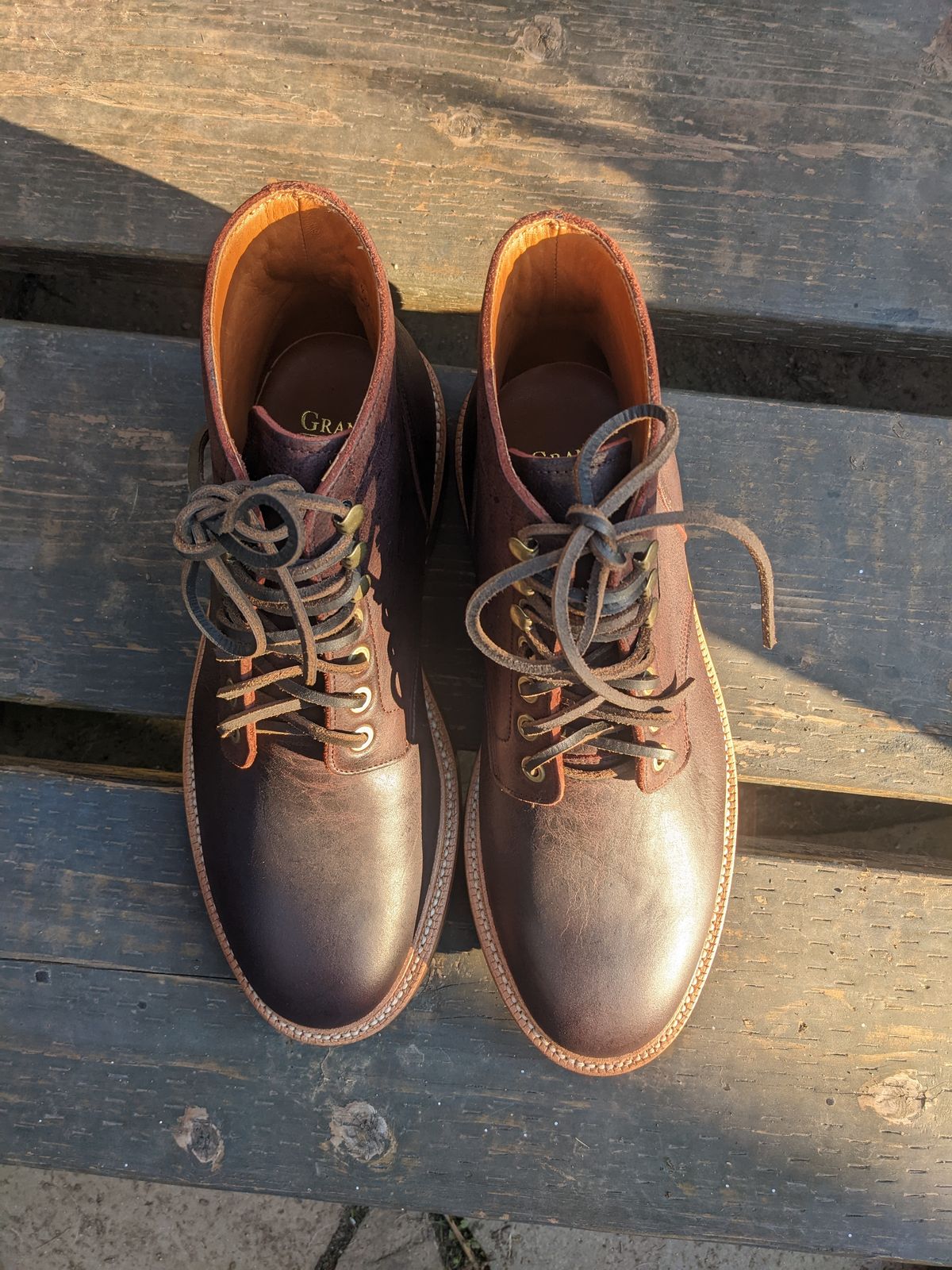 Photo by pumas88888888 on October 1, 2022 of the Grant Stone Diesel Boot in C.F. Stead Dark Burgundy Classic Kudu.