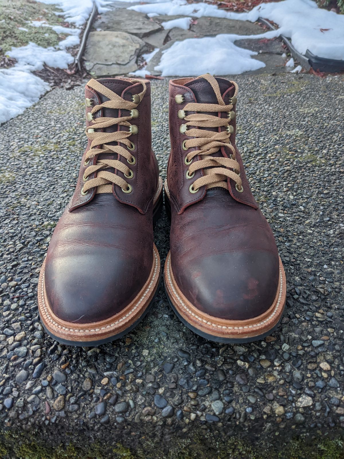 Photo by pumas88888888 on December 4, 2022 of the Grant Stone Diesel Boot in C.F. Stead Dark Burgundy Classic Kudu.