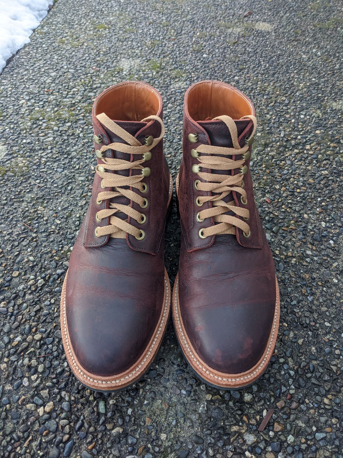 Photo by pumas88888888 on December 4, 2022 of the Grant Stone Diesel Boot in C.F. Stead Dark Burgundy Classic Kudu.