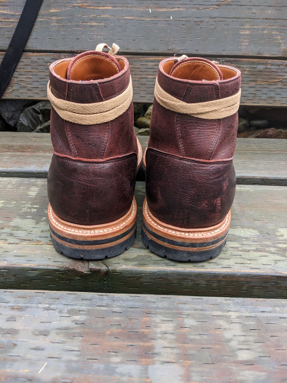 Photo by pumas88888888 on February 4, 2023 of the Grant Stone Diesel Boot in C.F. Stead Dark Burgundy Classic Kudu.