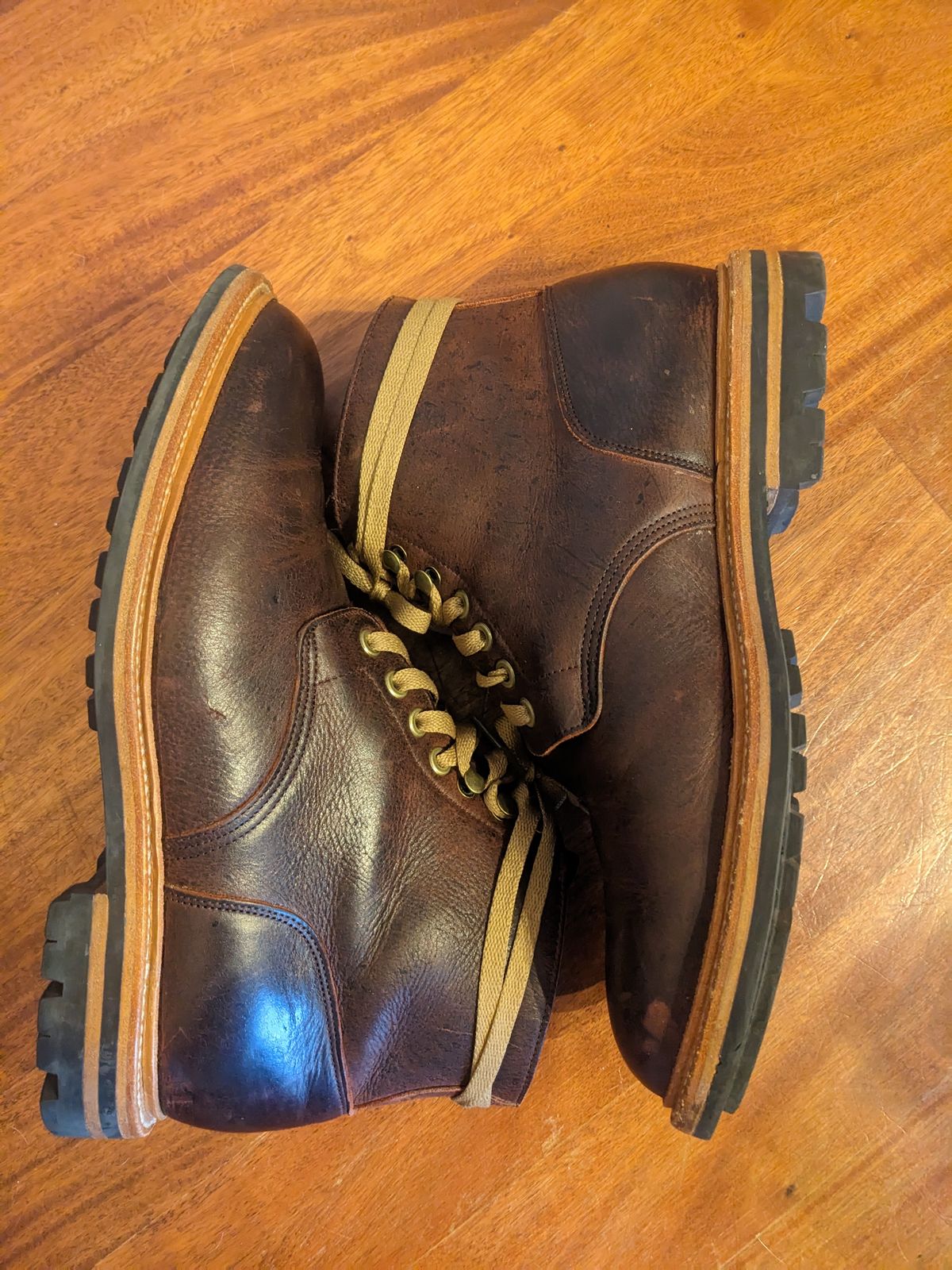 Photo by pumas88888888 on March 4, 2023 of the Grant Stone Diesel Boot in C.F. Stead Dark Burgundy Classic Kudu.