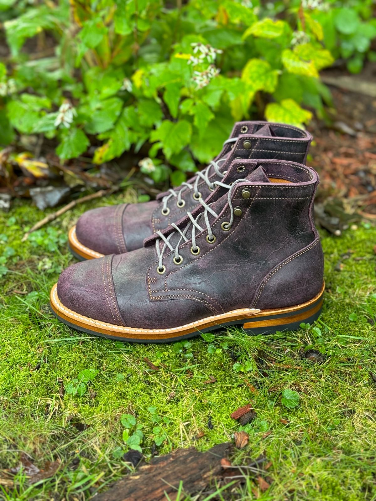 Photo by thewampus on October 1, 2023 of the Truman Service Boot in C.F. Stead Black Burgundy Rambler.