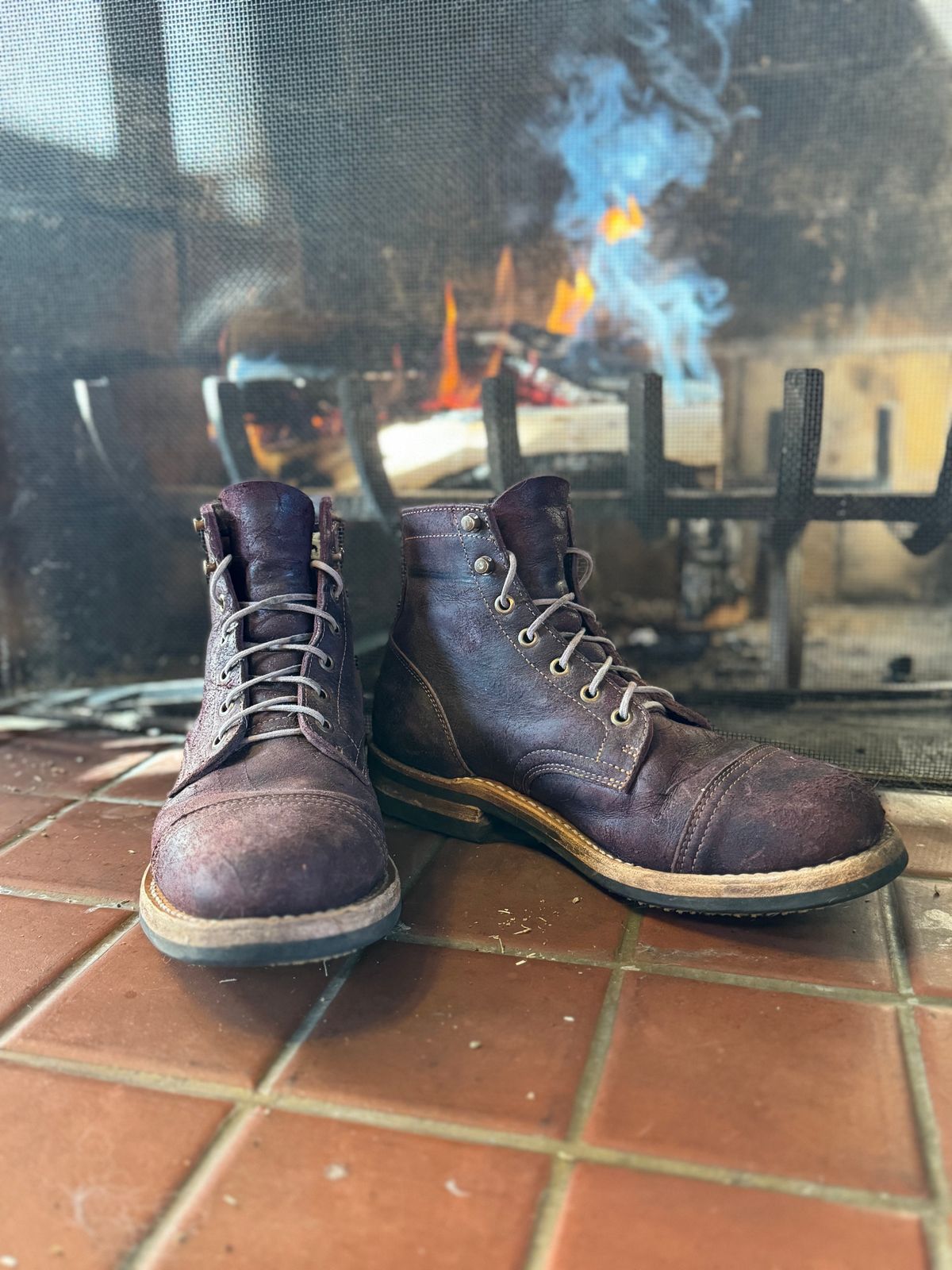 Photo by thewampus on February 3, 2024 of the Truman Service Boot in C.F. Stead Black Burgundy Rambler.
