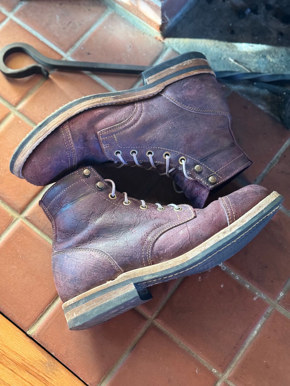 Photo by thewampus on February 3, 2024 of the Truman Service Boot in C.F. Stead Black Burgundy Rambler.