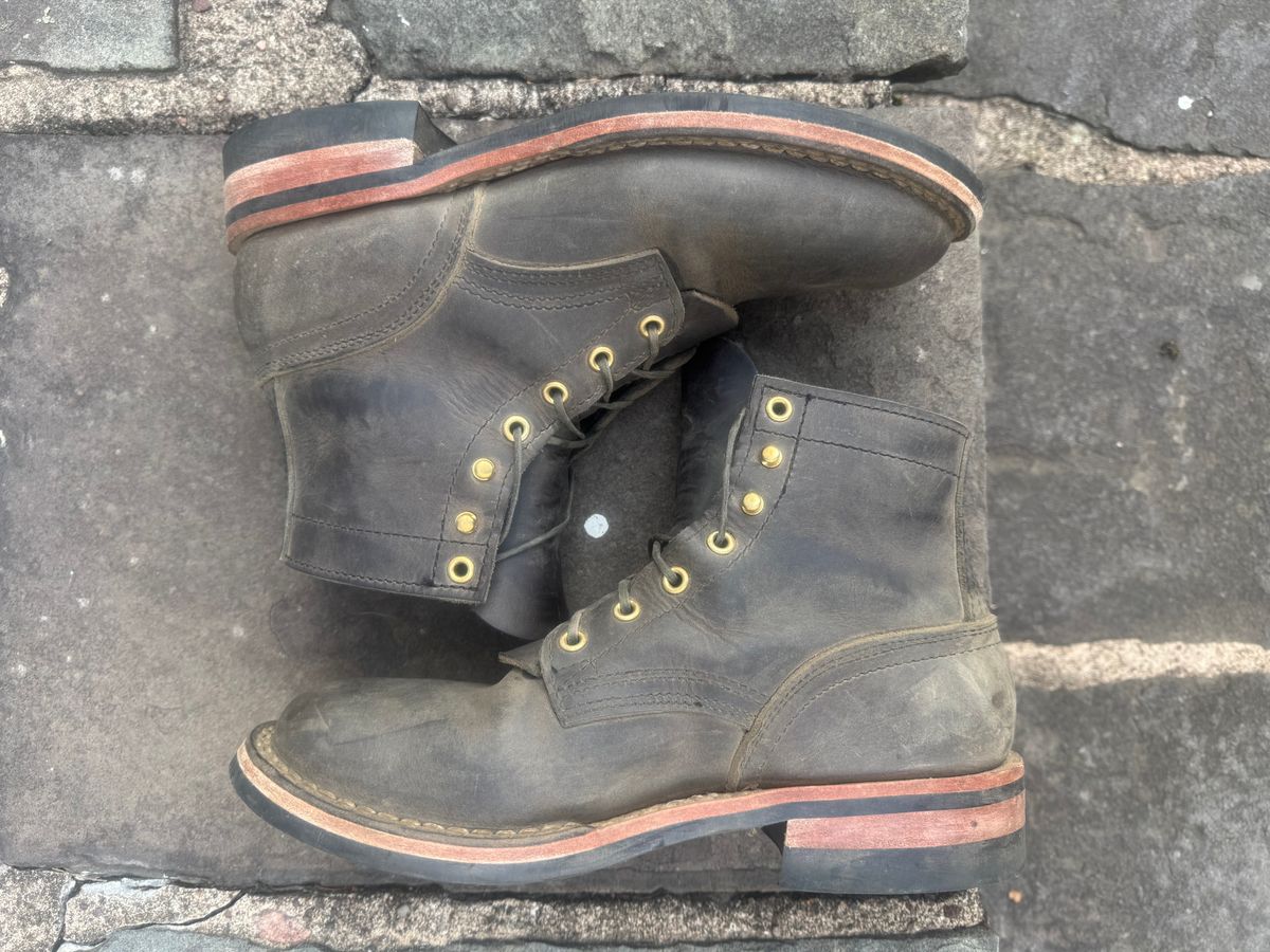 Photo by thewampus on December 1, 2024 of the Nicks MTO in Horween Steel Predator.