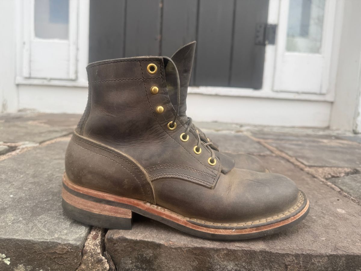 Photo by thewampus on December 1, 2024 of the Nicks MTO in Horween Steel Predator.