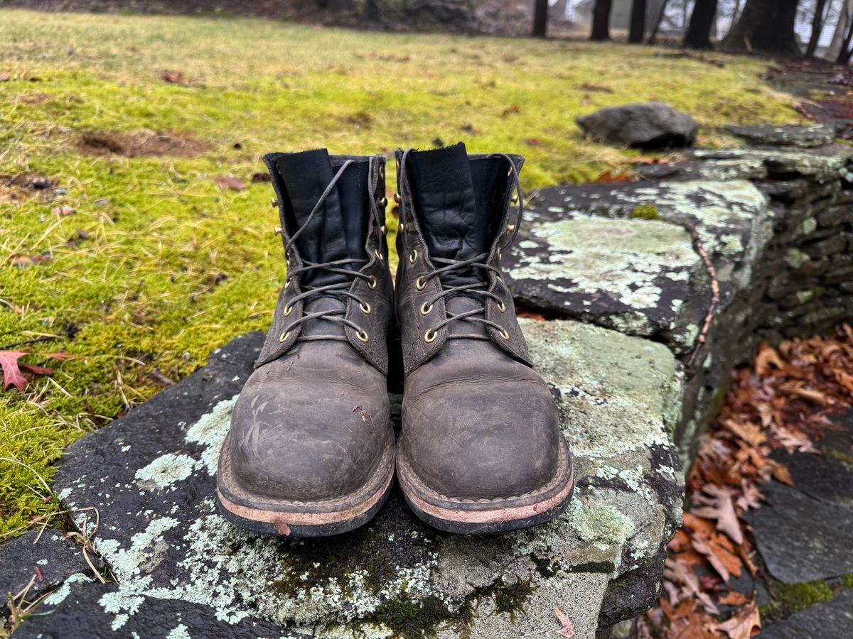 Photo by thewampus on January 1, 2025 of the Nicks MTO in Horween Steel Predator.