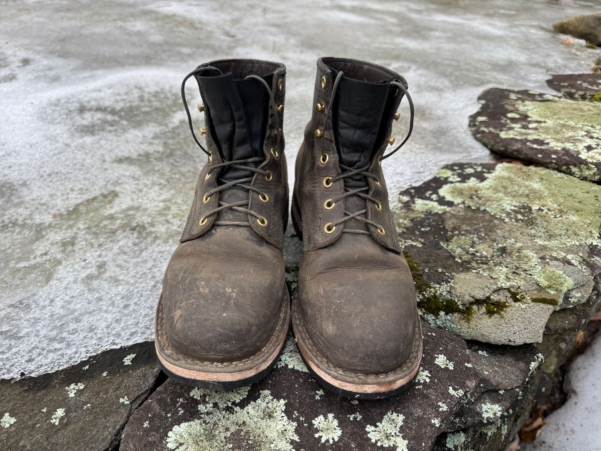 Photo by thewampus on March 1, 2025 of the Nicks MTO in Horween Steel Predator.