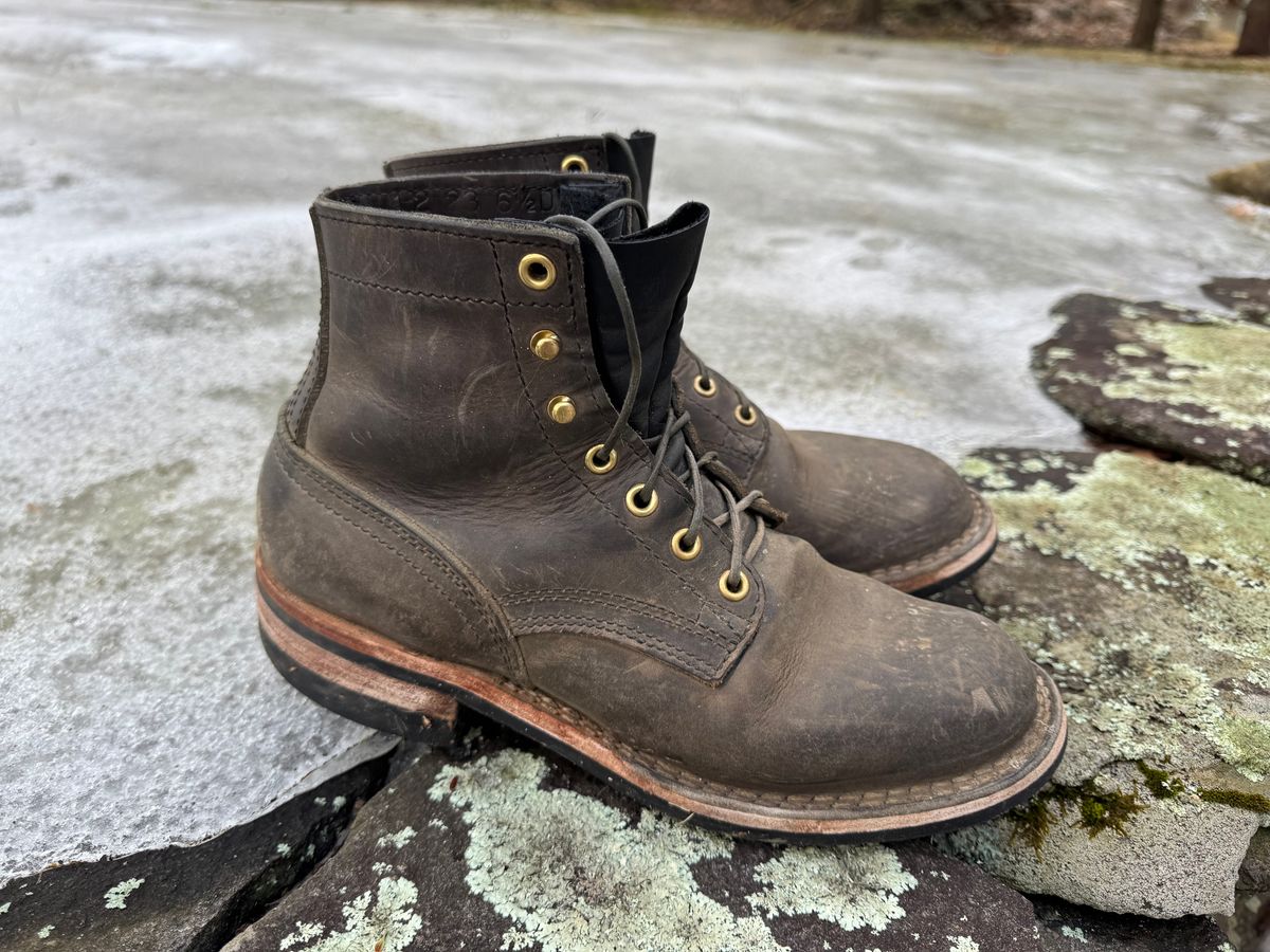 Photo by thewampus on March 1, 2025 of the Nicks MTO in Horween Steel Predator.