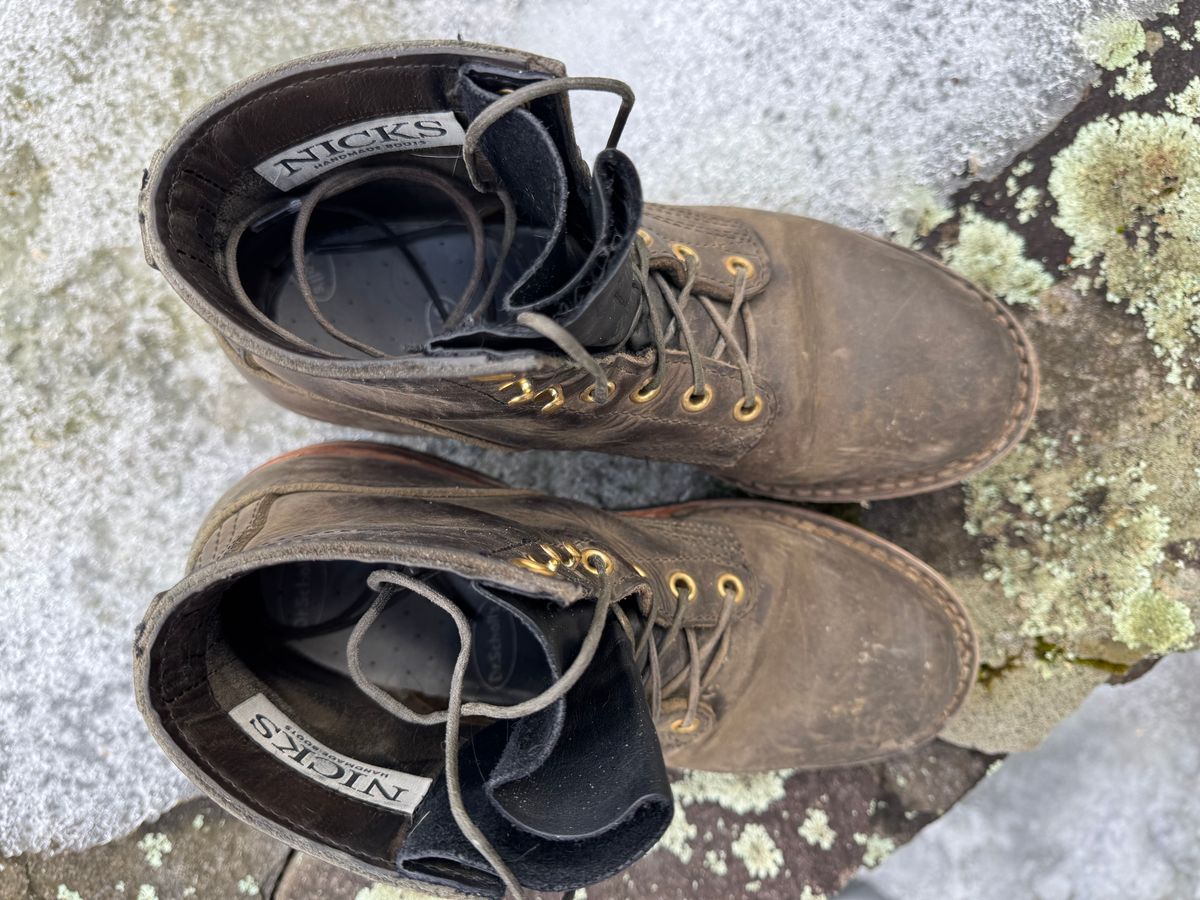 Photo by thewampus on March 1, 2025 of the Nicks MTO in Horween Steel Predator.