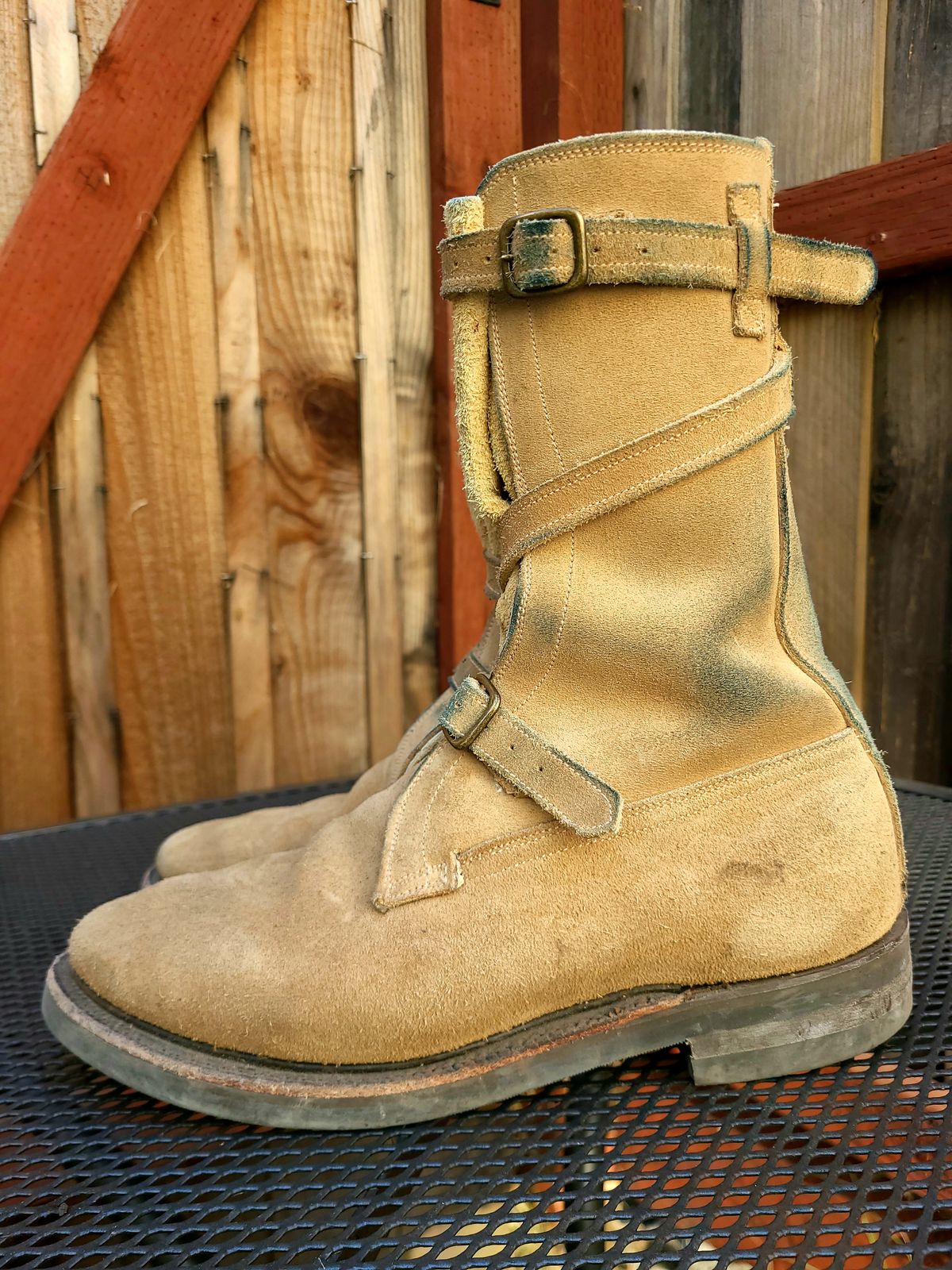 Photo by TheSlickBastard on November 1, 2023 of the Dehner Tank Boot (Strap) in Tan Calfskin.