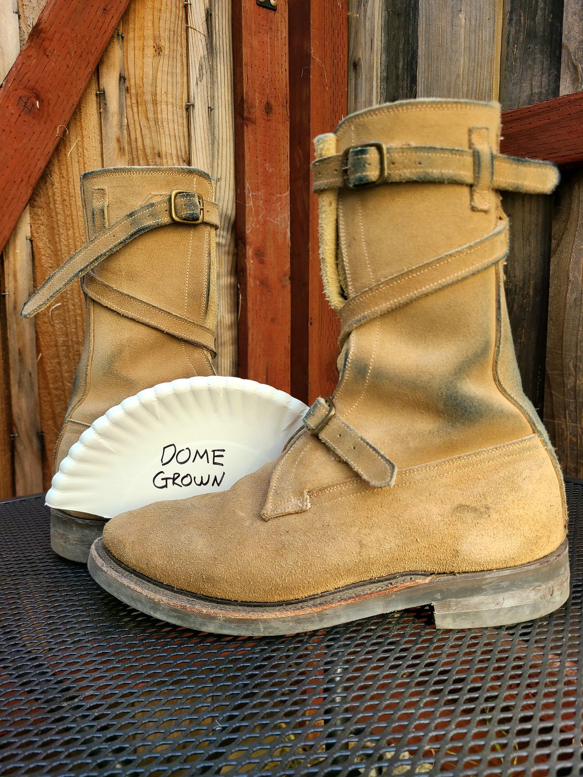 Photo by TheSlickBastard on November 1, 2023 of the Dehner Tank Boot (Strap) in Tan Calfskin.