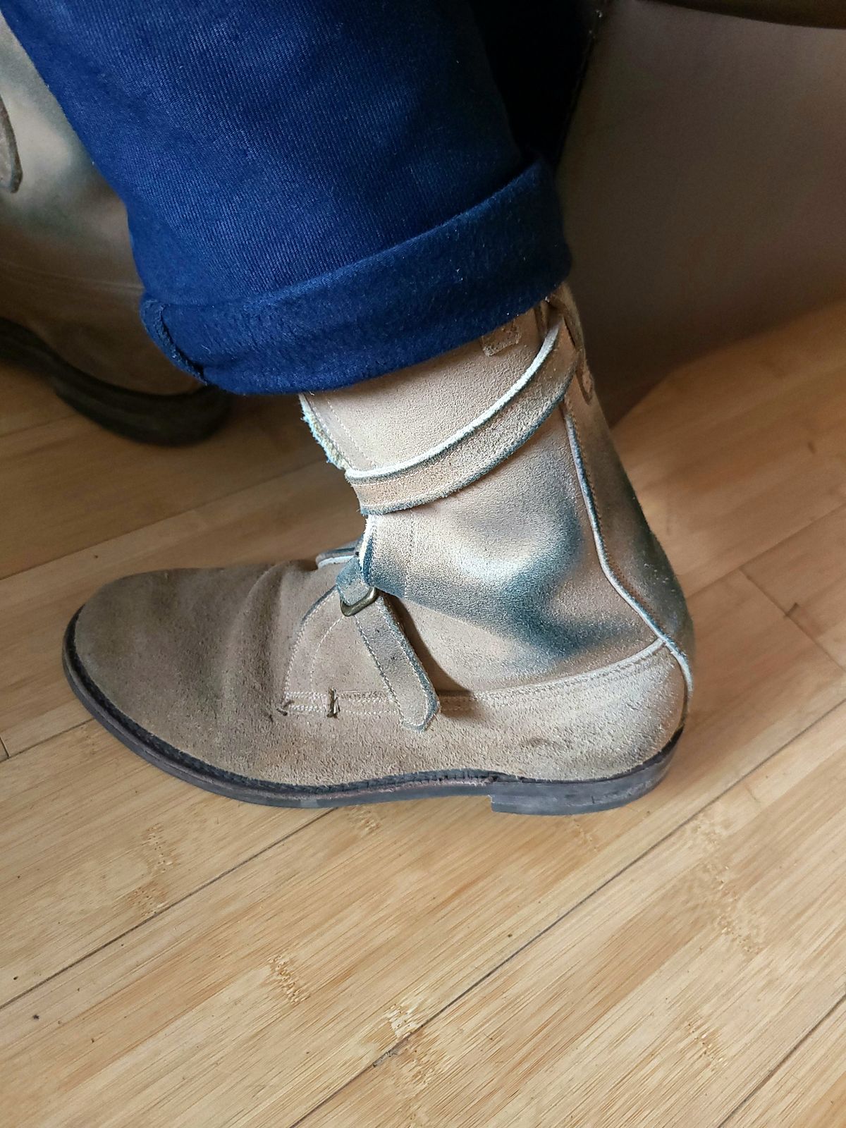 Photo by TheSlickBastard on December 1, 2023 of the Dehner Tank Boot (Strap) in Tan Calfskin.
