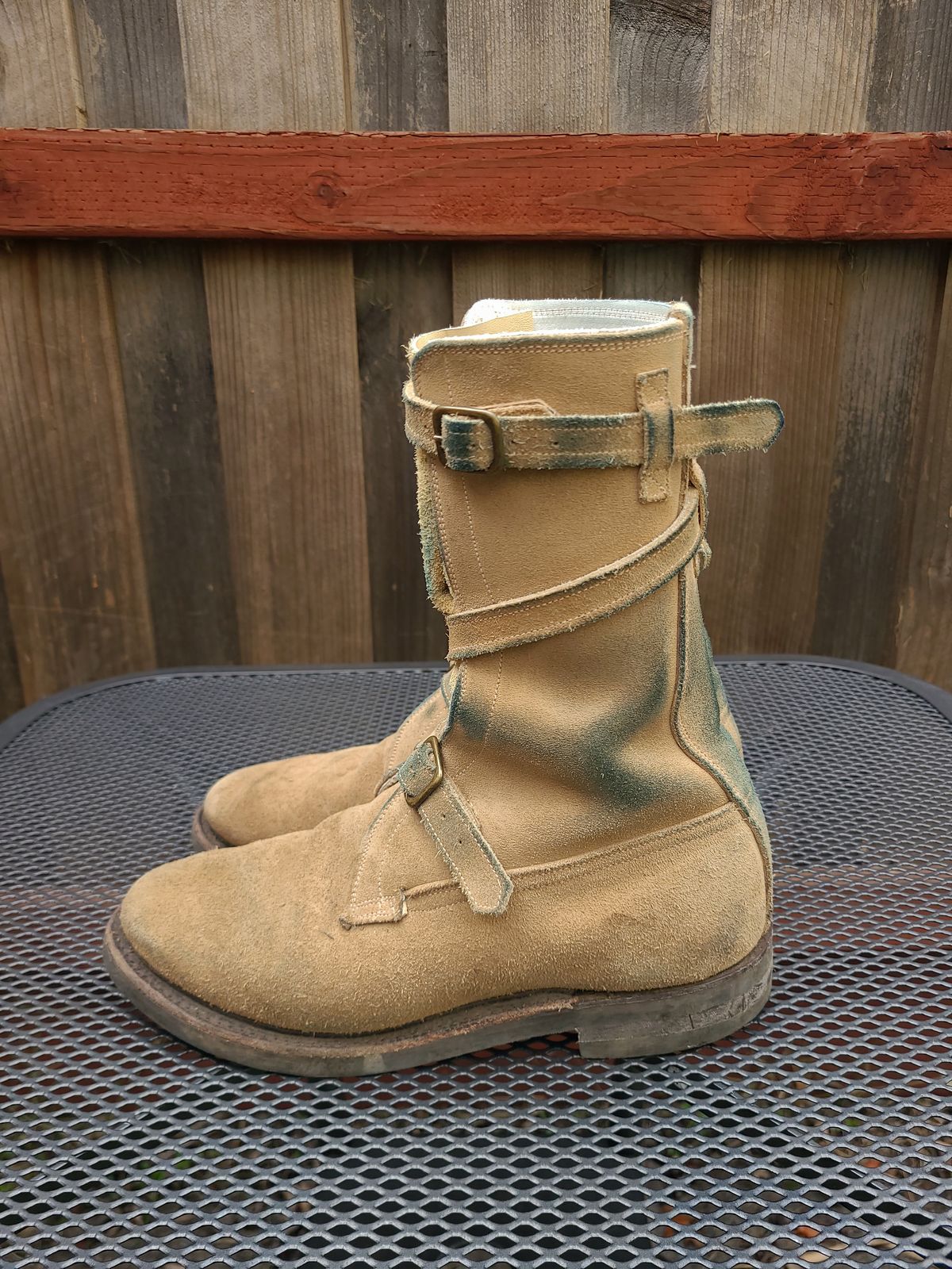 Photo by TheSlickBastard on December 1, 2023 of the Dehner Tank Boot (Strap) in Tan Calfskin.