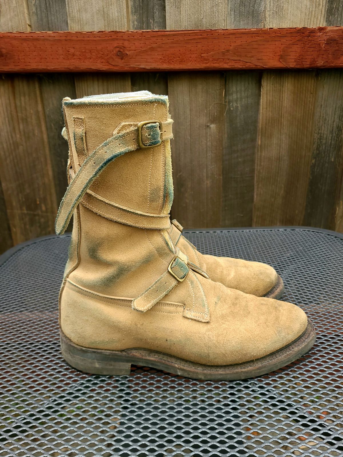 Photo by TheSlickBastard on December 1, 2023 of the Dehner Tank Boot (Strap) in Tan Calfskin.