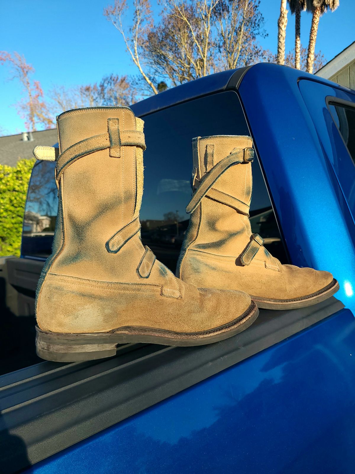 Photo by TheSlickBastard on January 1, 2024 of the Dehner Tank Boot (Strap) in Tan Calfskin.