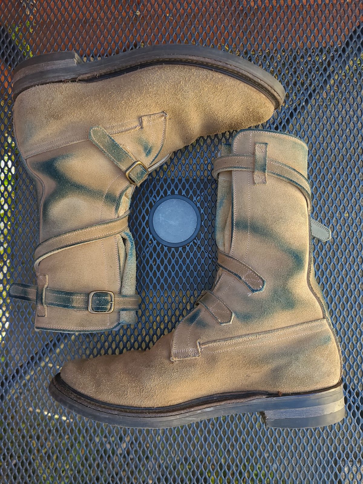 Photo by TheSlickBastard on April 1, 2024 of the Dehner Tank Boot (Strap) in Tan Calfskin.