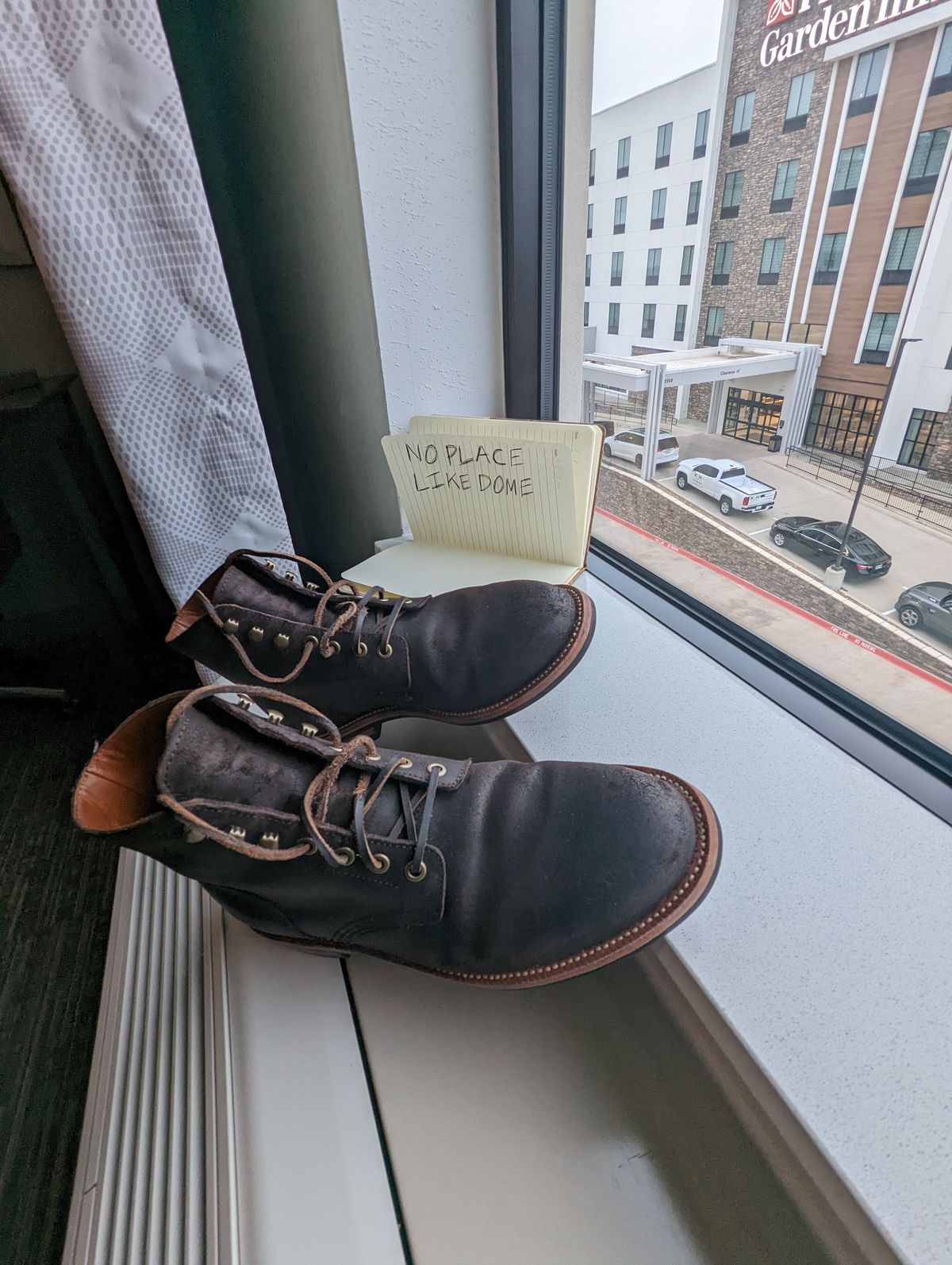 Photo by unofficiallegends on November 4, 2022 of the Grant Stone Diesel Boot in C.F. Stead Earth Waxy Commander Suede.
