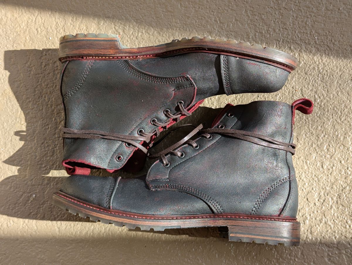 Photo by unofficiallegends on October 1, 2024 of the Allen Edmonds Normandy in Unknown Leather.