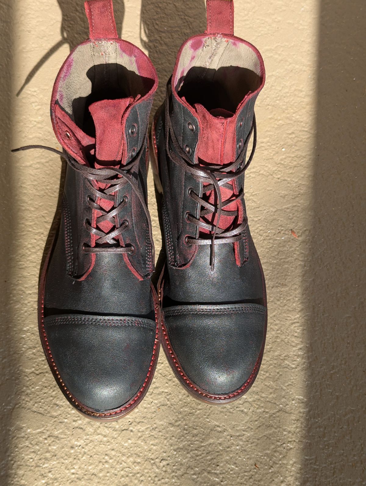Photo by unofficiallegends on October 1, 2024 of the Allen Edmonds Normandy in Unknown Leather.
