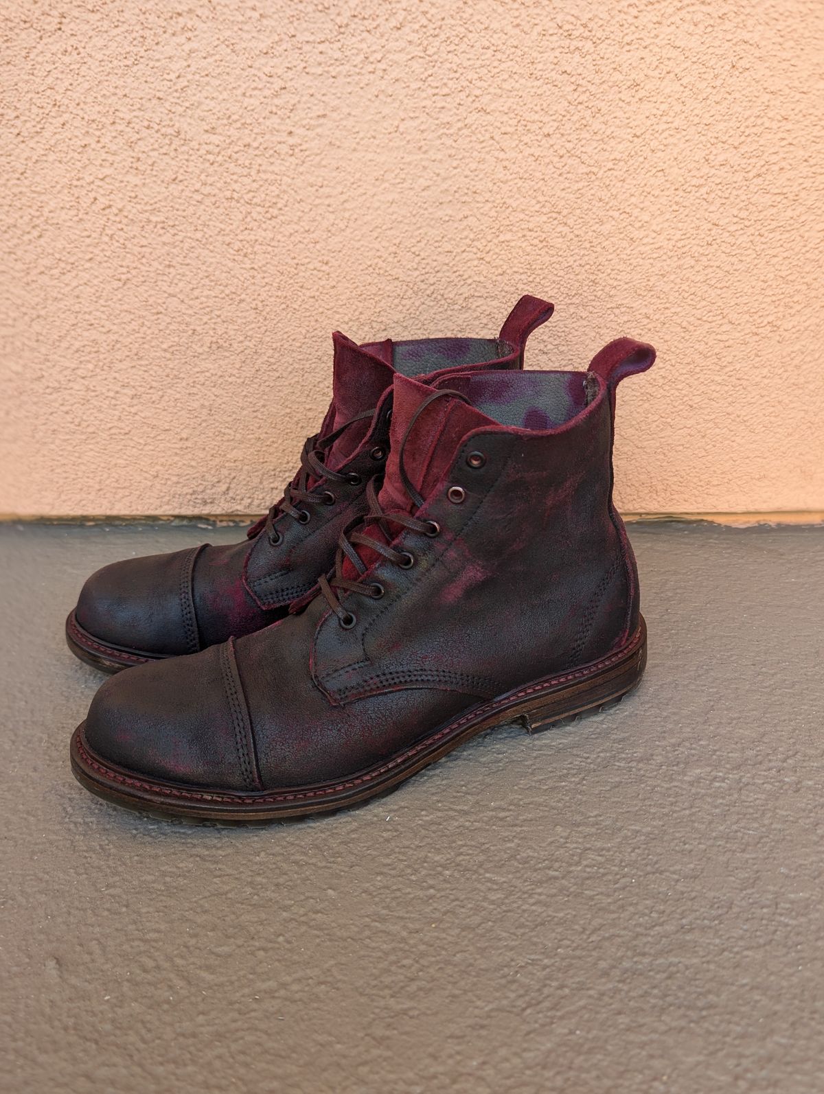 Photo by unofficiallegends on November 3, 2024 of the Allen Edmonds Normandy in Unknown Leather.