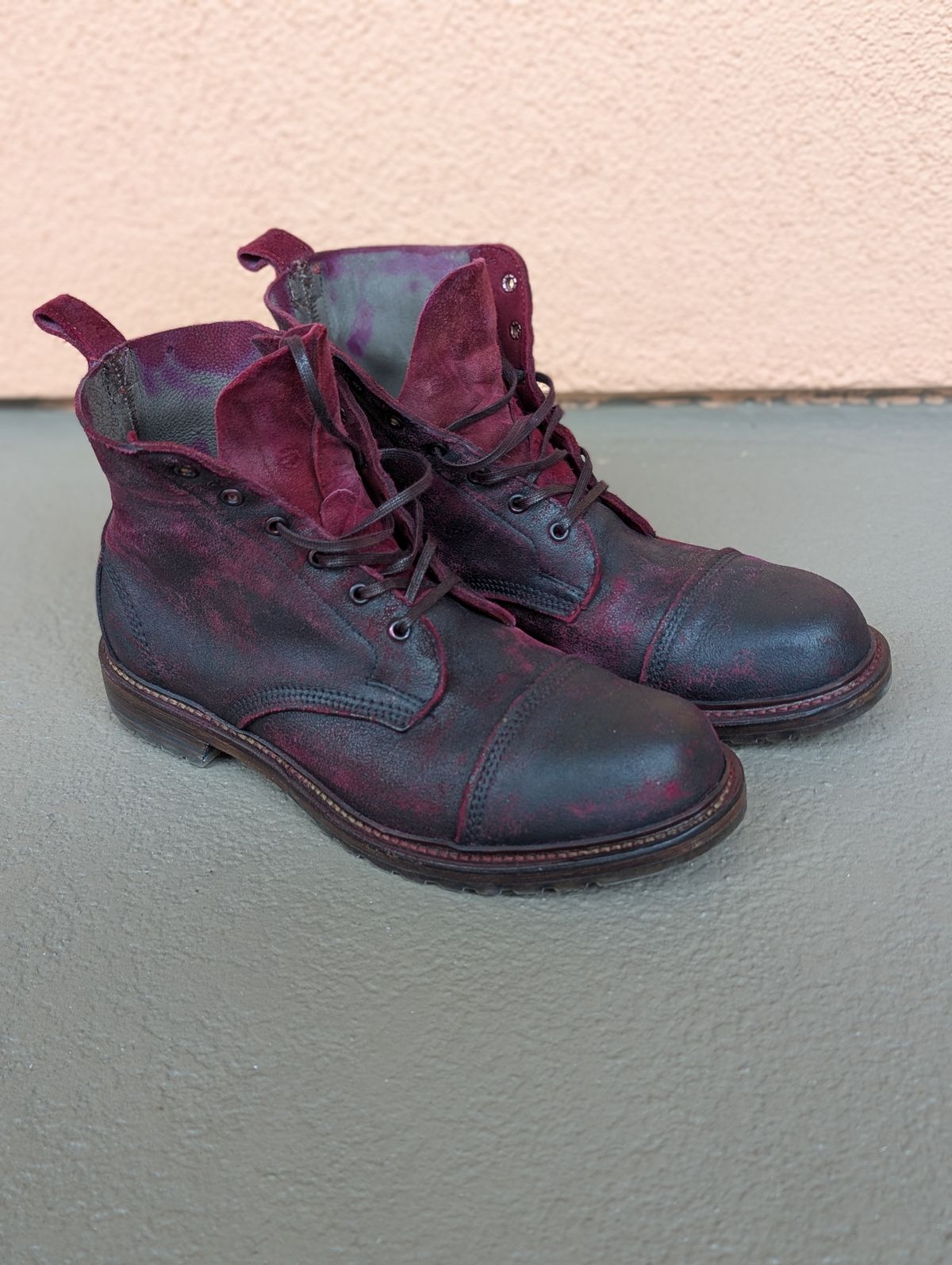 Photo by unofficiallegends on December 4, 2024 of the Allen Edmonds Normandy in Unknown Leather.