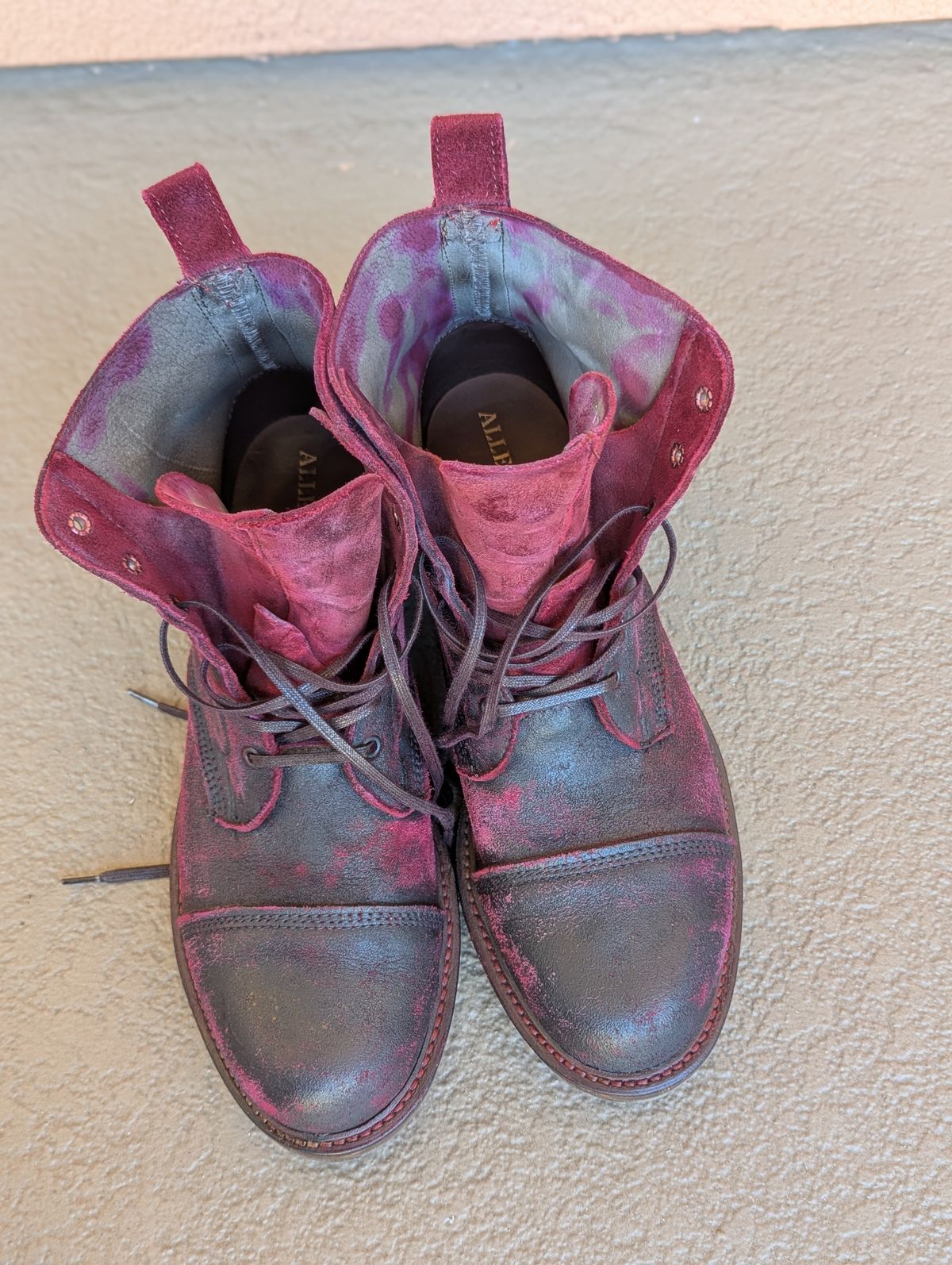 Photo by unofficiallegends on January 4, 2025 of the Allen Edmonds Normandy in Unknown Leather.