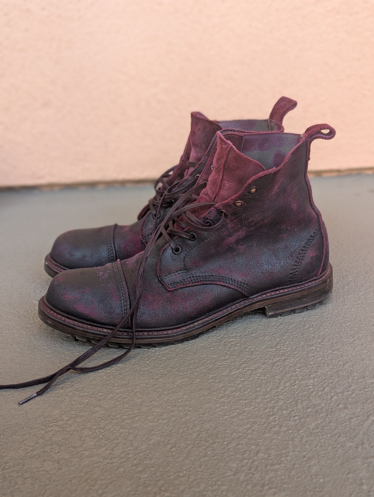 Photo by unofficiallegends on February 2, 2025 of the Allen Edmonds Normandy in Unknown Leather.
