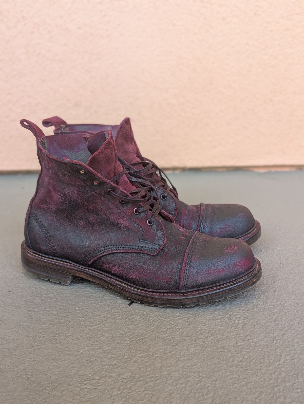 Photo by unofficiallegends on February 2, 2025 of the Allen Edmonds Normandy in Unknown Leather.