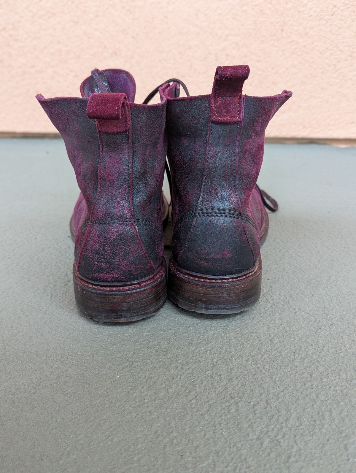 Photo by unofficiallegends on March 2, 2025 of the Allen Edmonds Normandy in Unknown Leather.
