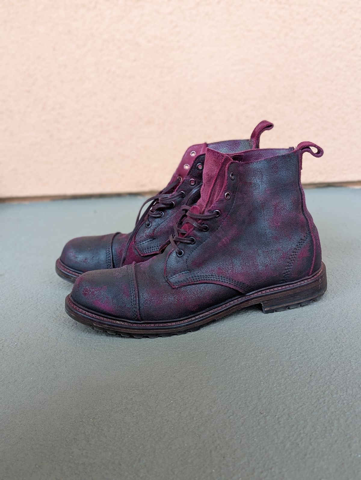 Photo by unofficiallegends on March 2, 2025 of the Allen Edmonds Normandy in Unknown Leather.