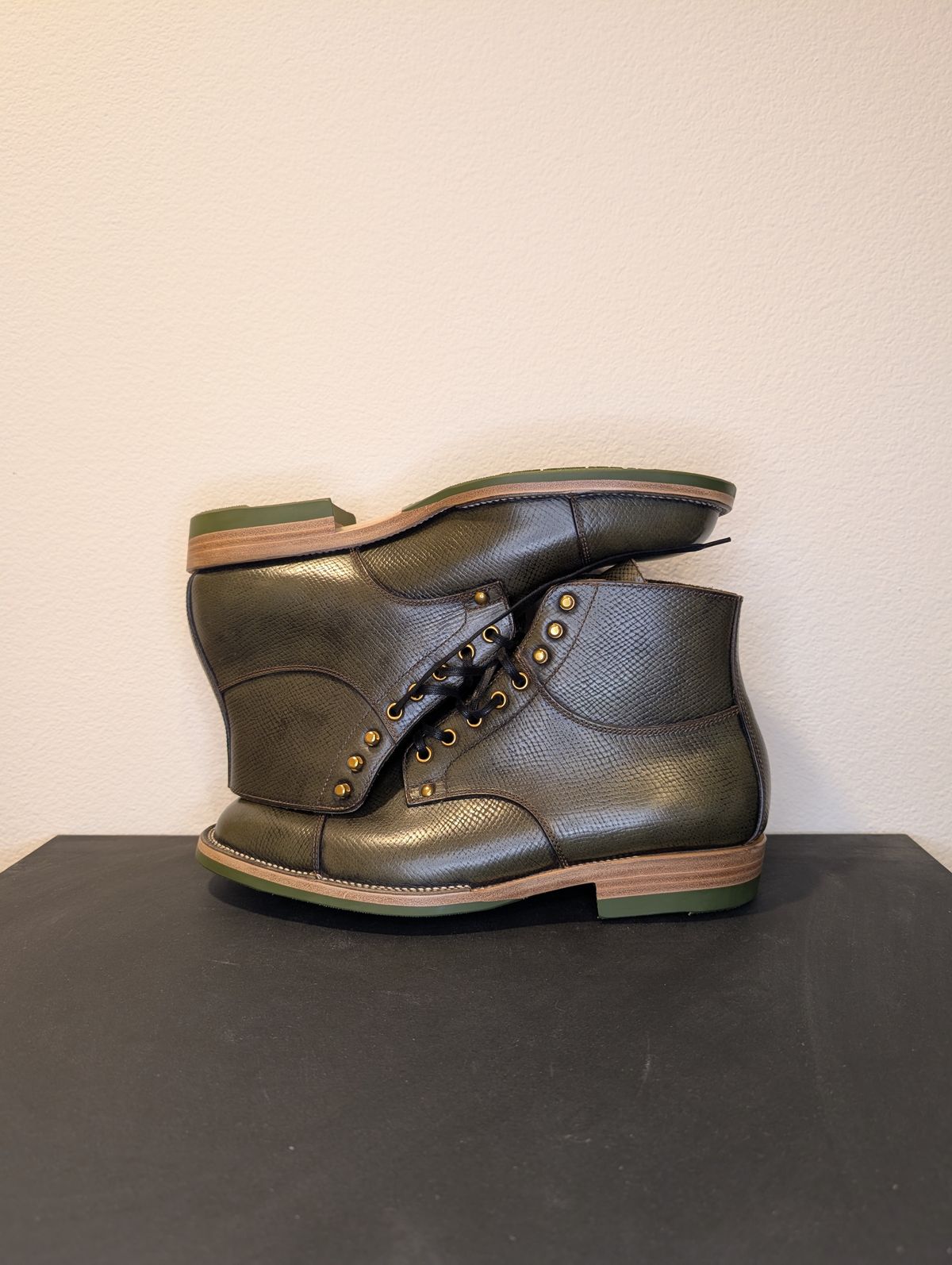 Photo by unofficiallegends on October 5, 2025 of the Iron Boots x Østmo Type 1 in Horween Pioneer Hatchgrain Green.