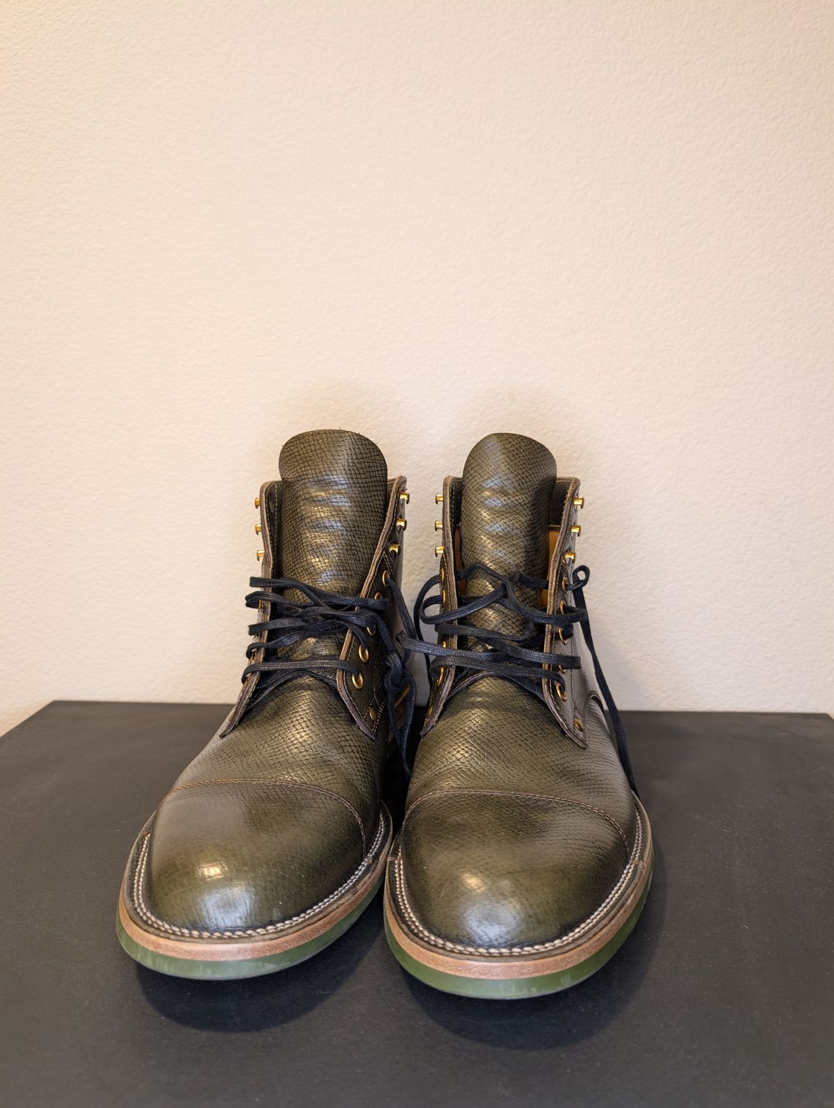 Photo by unofficiallegends on November 4, 2025 of the Iron Boots x Østmo Type 1 in Horween Pioneer Hatchgrain Green.