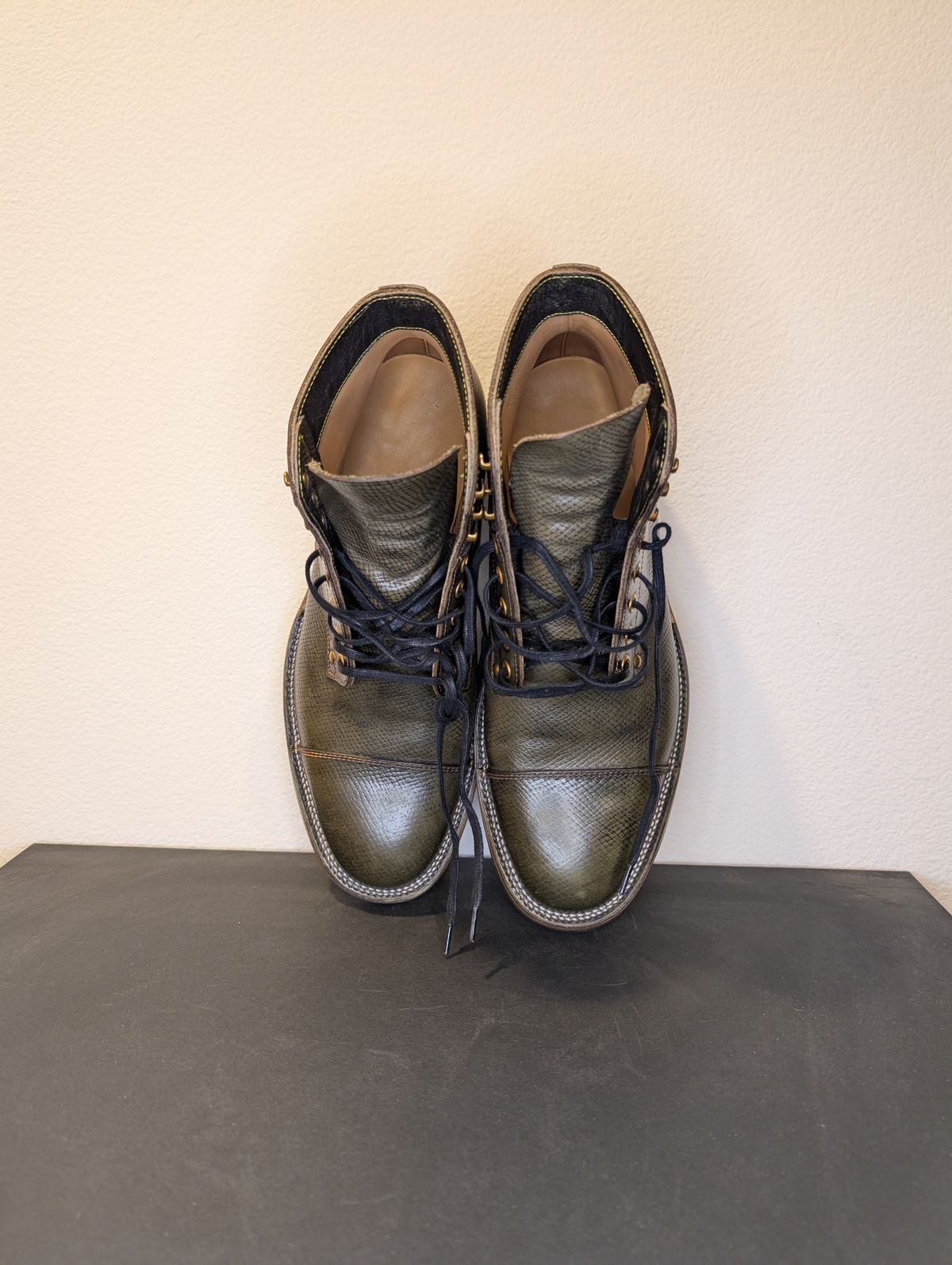 Photo by unofficiallegends on November 4, 2025 of the Iron Boots x Østmo Type 1 in Horween Pioneer Hatchgrain Green.