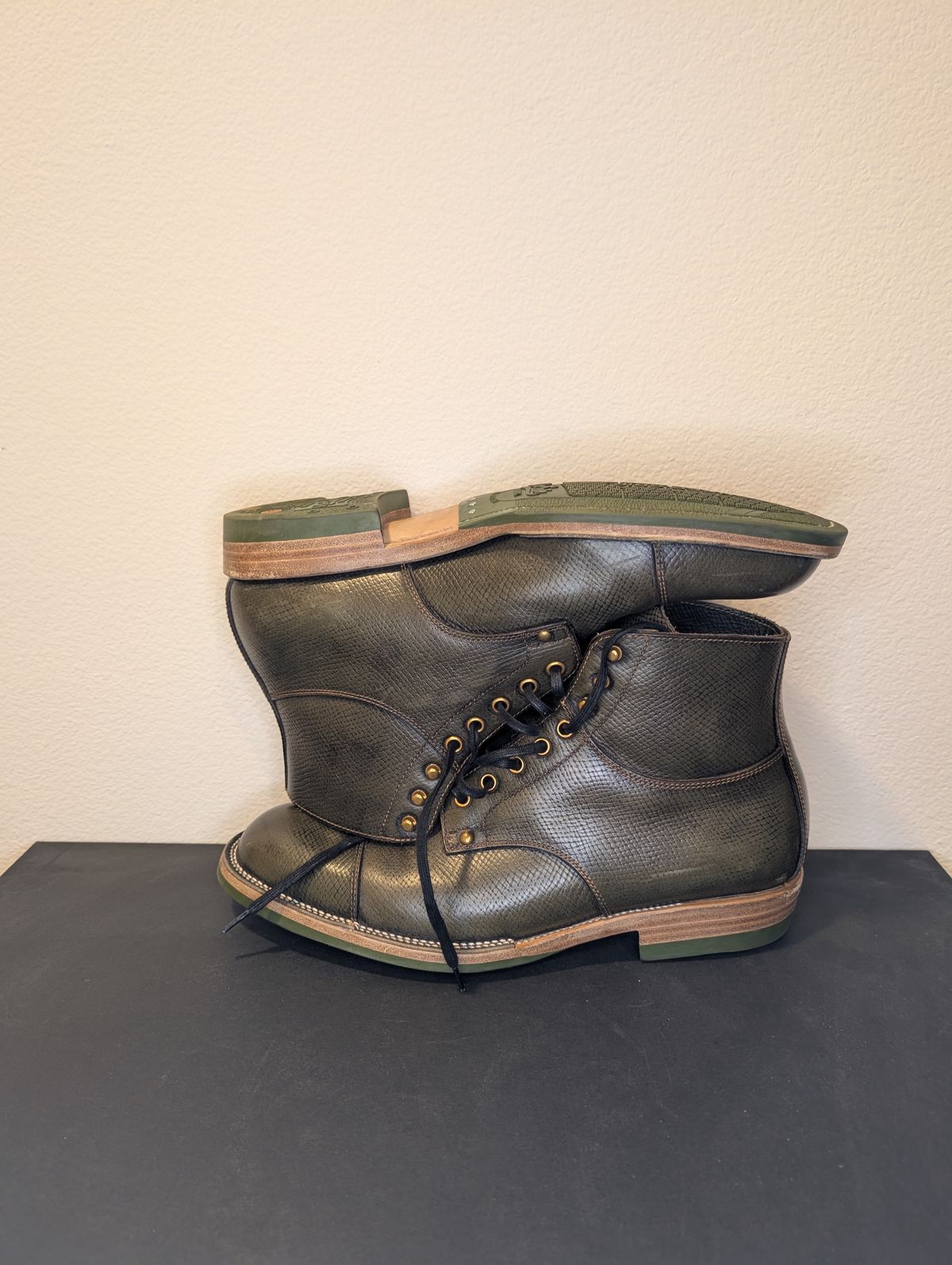 Photo by unofficiallegends on December 5, 2025 of the Iron Boots x Østmo Type 1 in Horween Pioneer Hatchgrain Green.