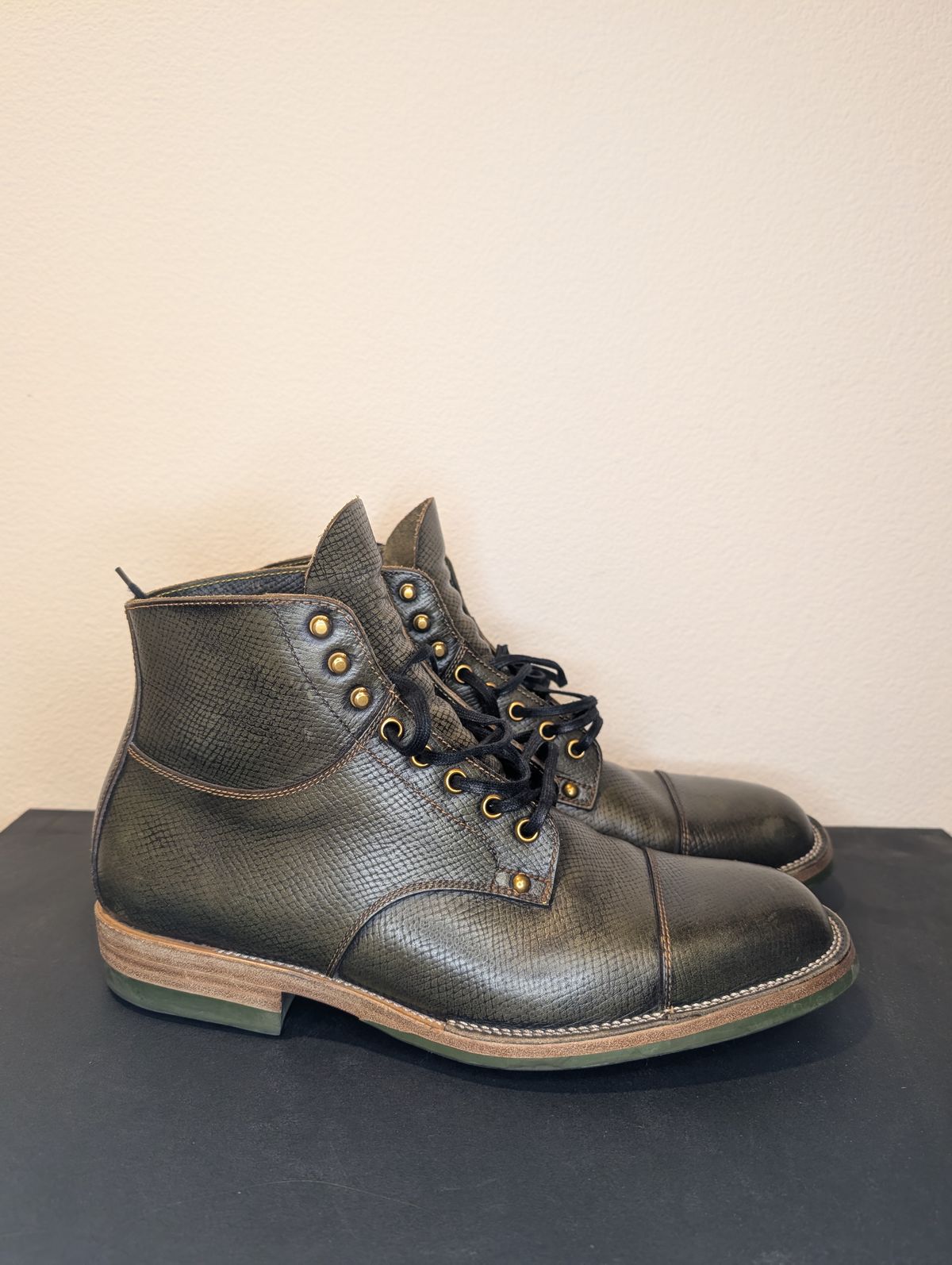 Photo by unofficiallegends on December 5, 2025 of the Iron Boots x Østmo Type 1 in Horween Pioneer Hatchgrain Green.