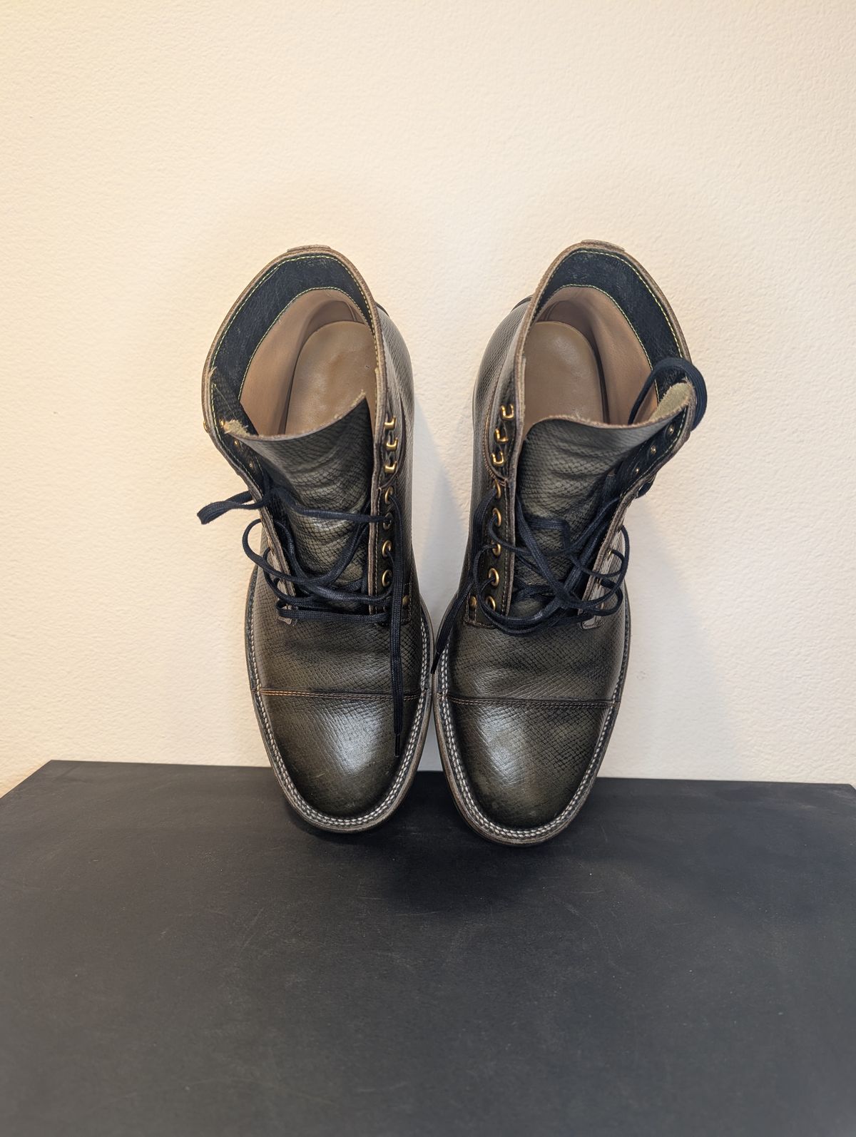 Photo by unofficiallegends on December 5, 2025 of the Iron Boots x Østmo Type 1 in Horween Pioneer Hatchgrain Green.