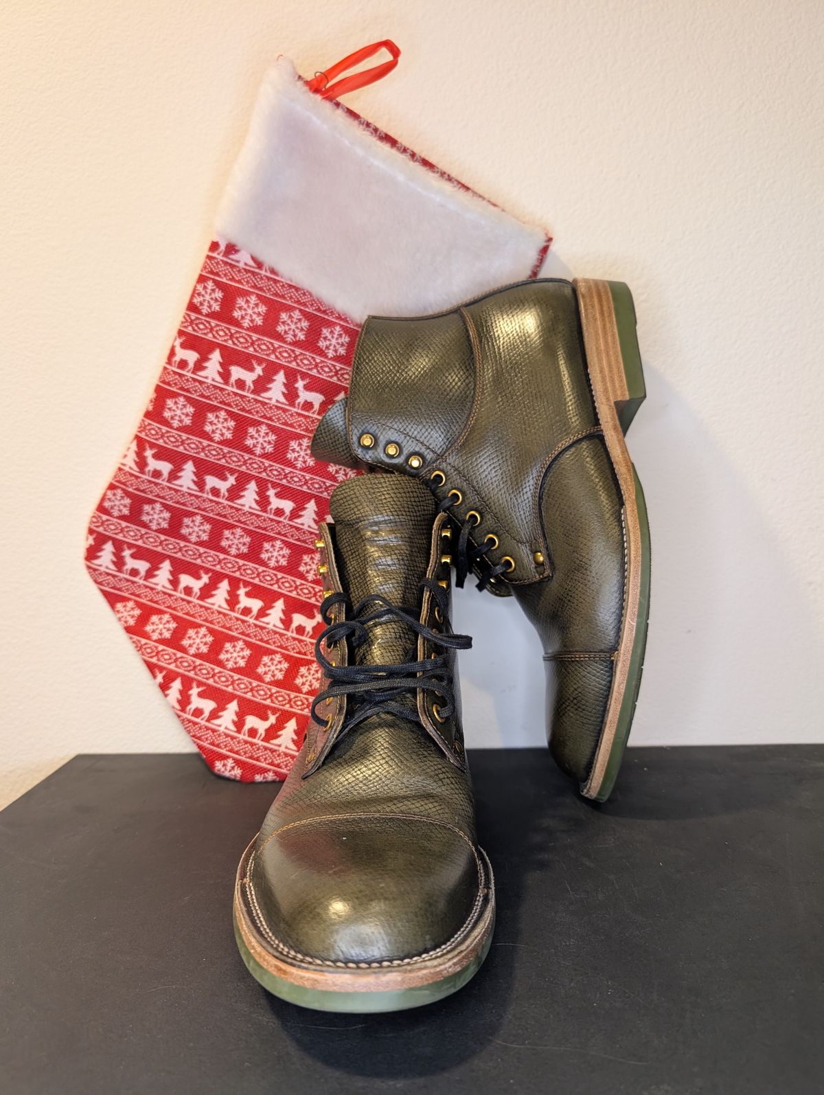 Photo by unofficiallegends on January 4, 2026 of the Iron Boots x Østmo Type 1 in Horween Pioneer Hatchgrain Green.