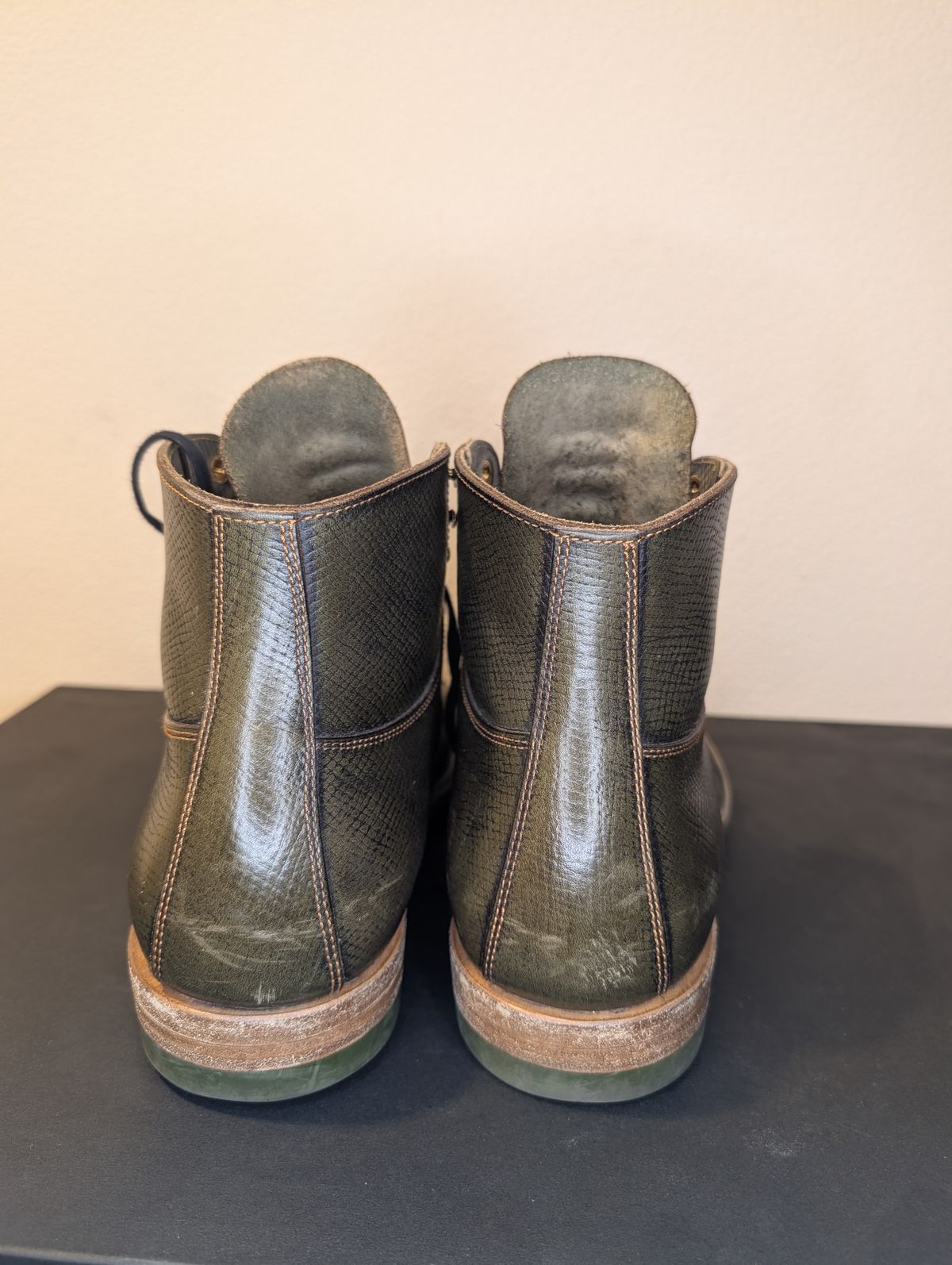 Photo by unofficiallegends on February 5, 2026 of the Iron Boots x Østmo Type 1 in Horween Pioneer Hatchgrain Green.